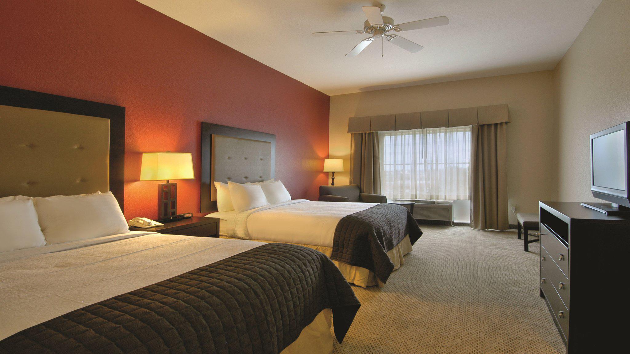 Holiday Inn Batesville Photo