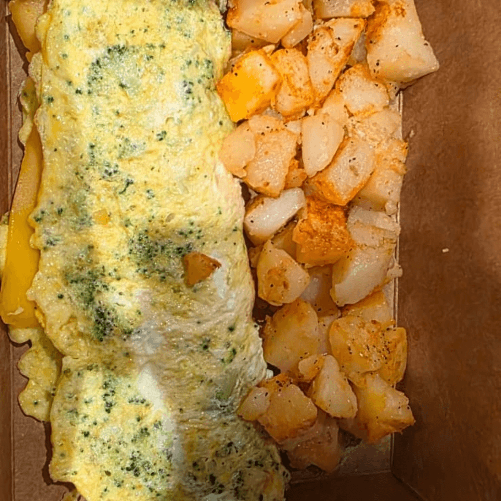 Cheddar & Broccoli Omelette Platter
