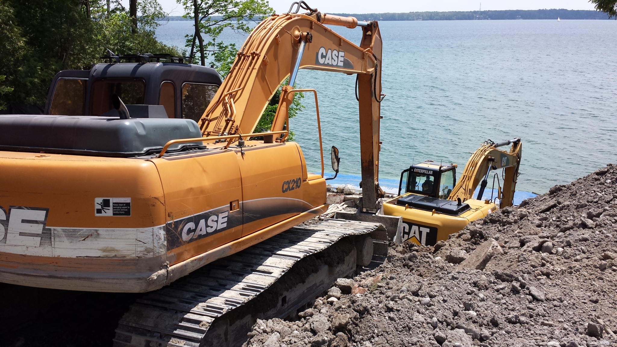 Images Binnie GE Haulage & Excavation