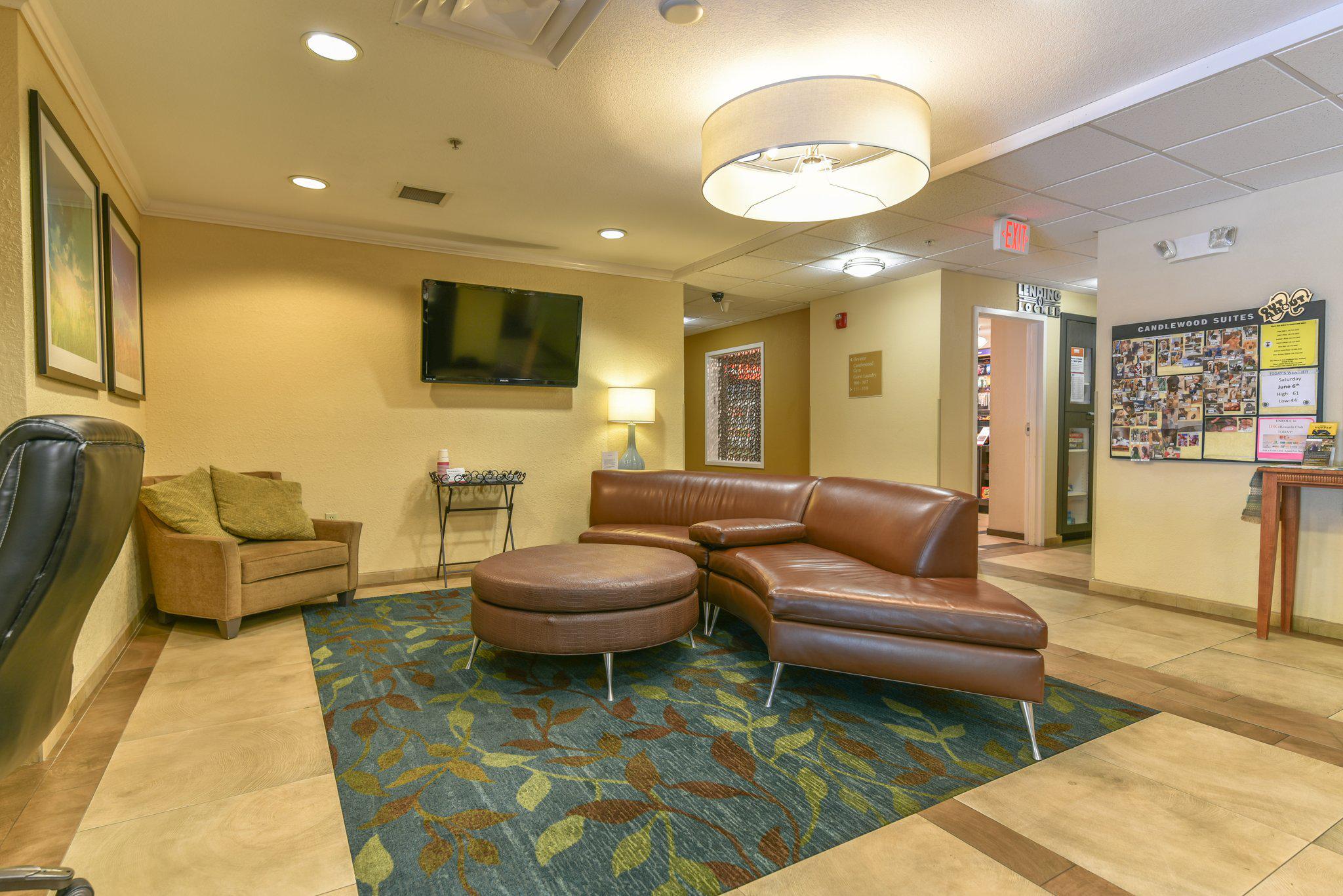 Candlewood Suites Medford Photo