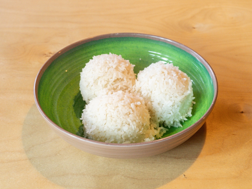 STEAMED RICE