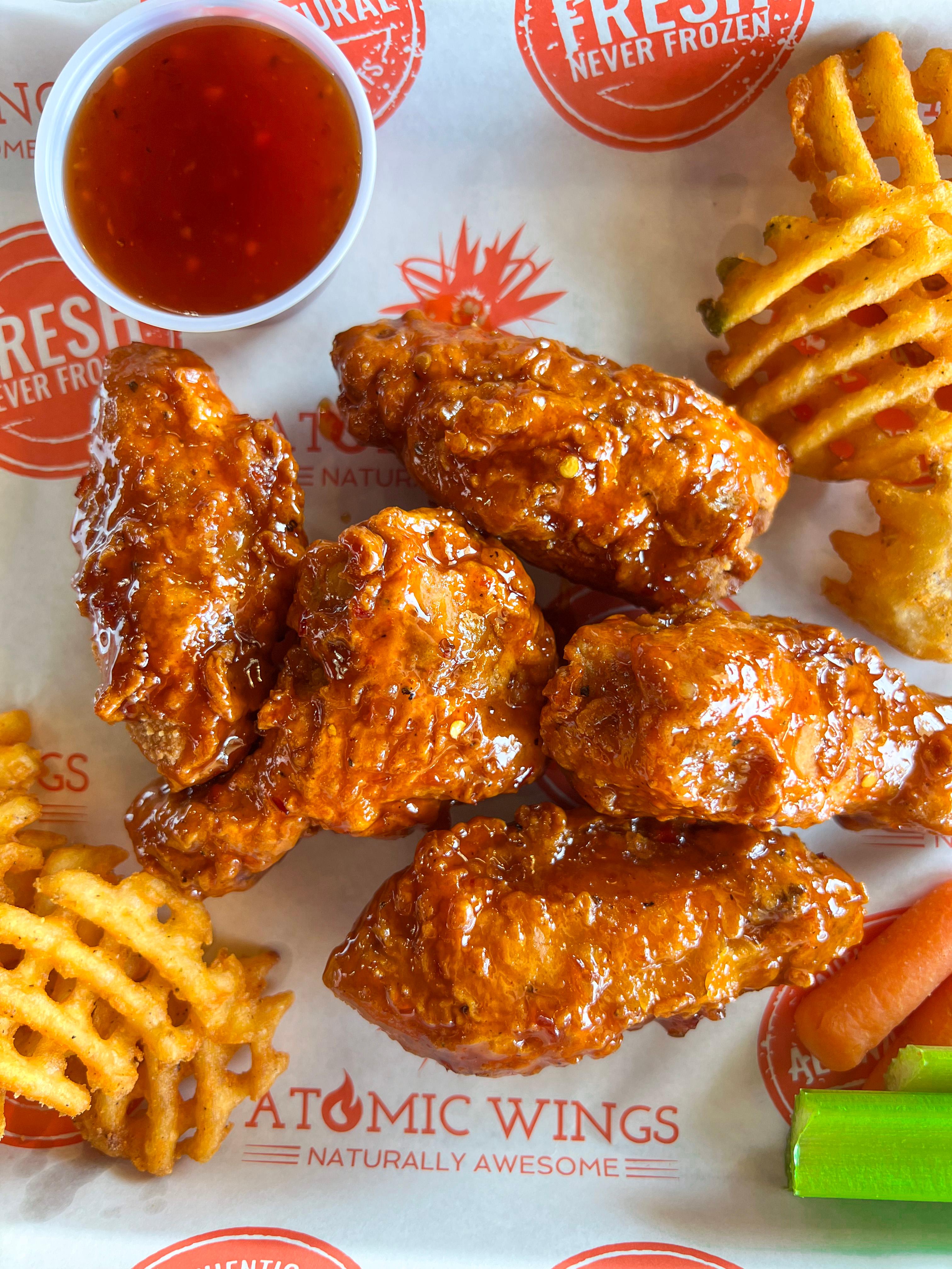 Atomic Wings Roanoke Image