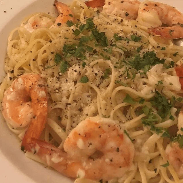 Shrimps & Scallops Scampi Over Linguine (Pasta)