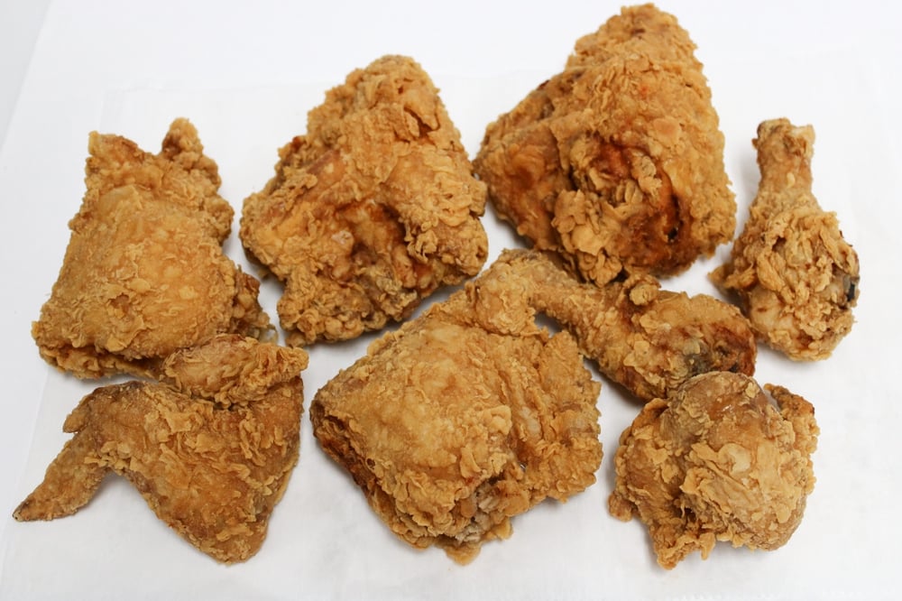 Buy 4 PIECE CHICKEN, Get 4 PIECE CHICKEN FREE w/ purchase of 2 sides