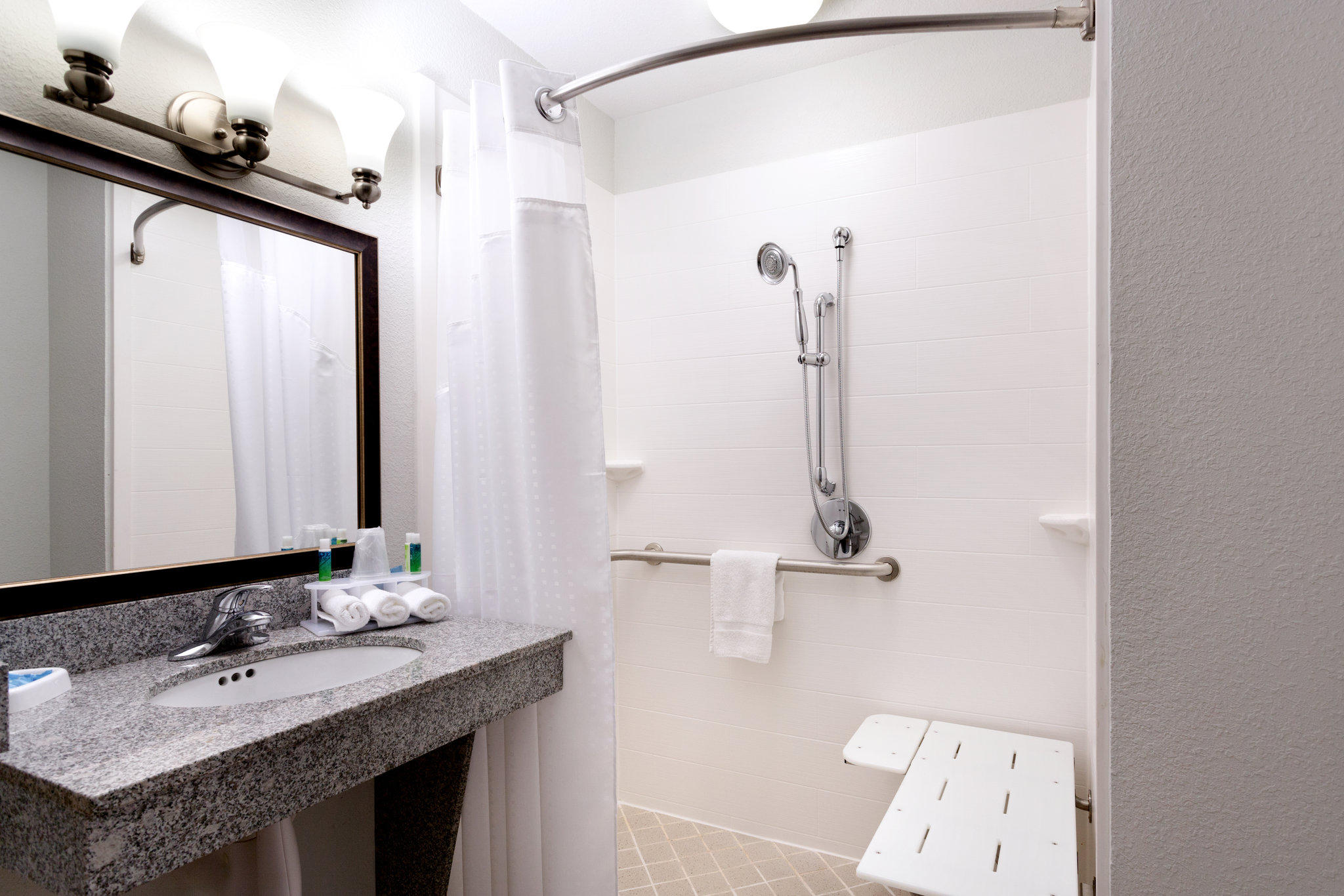 Holiday Inn Express & Suites Arcadia by IHG Image