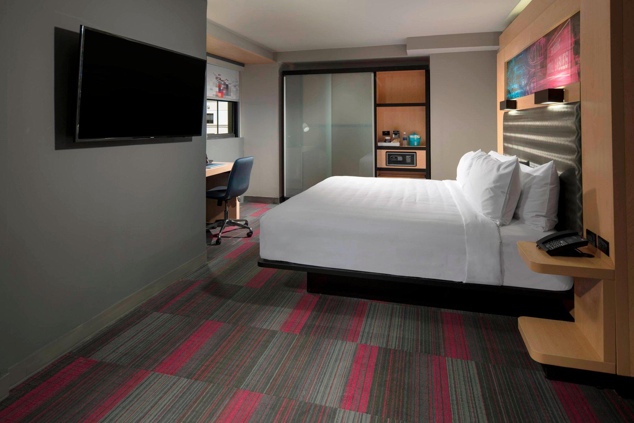 Aloft Coral Gables Photo