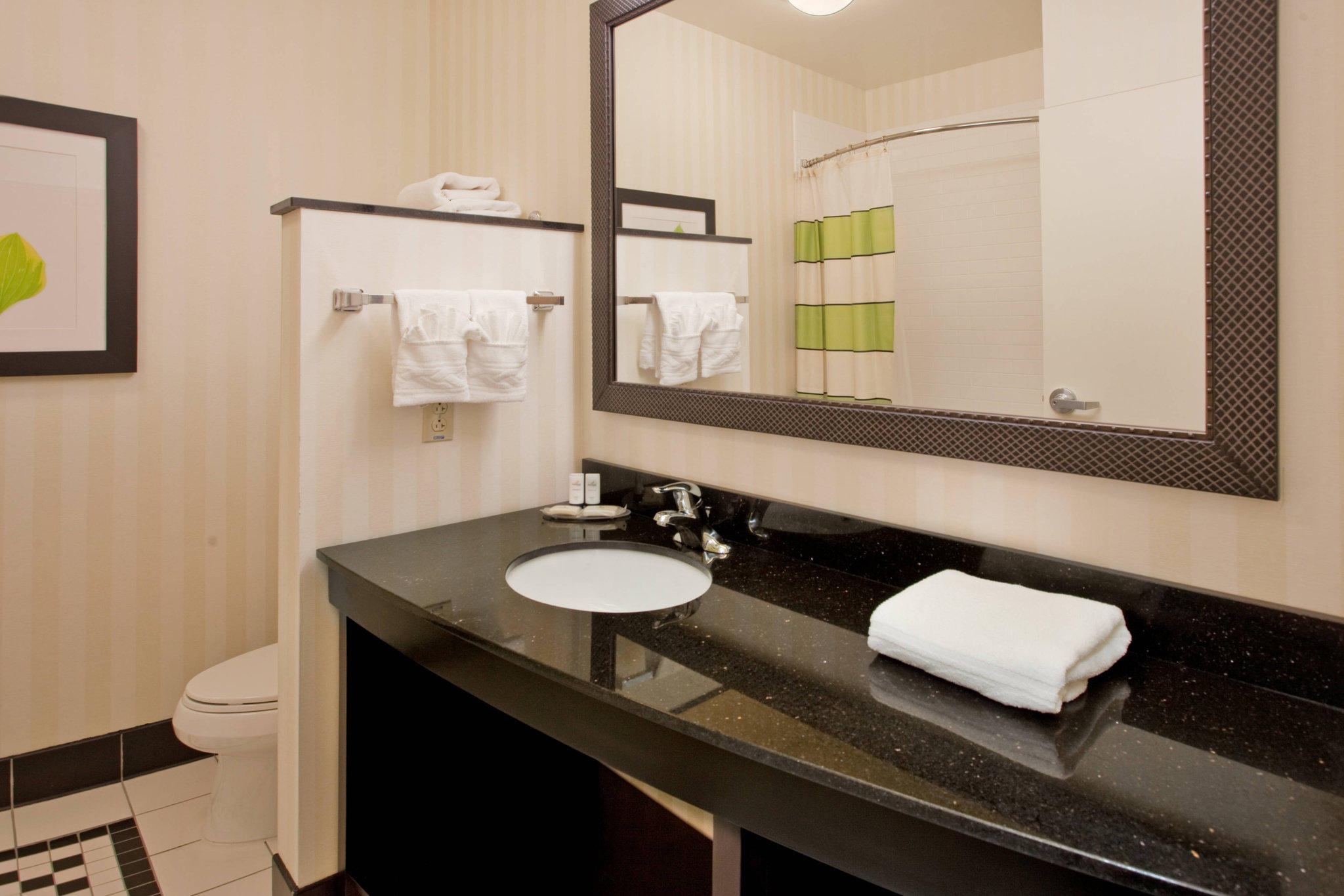 Fairfield Inn & Suites by Marriott Kearney Photo