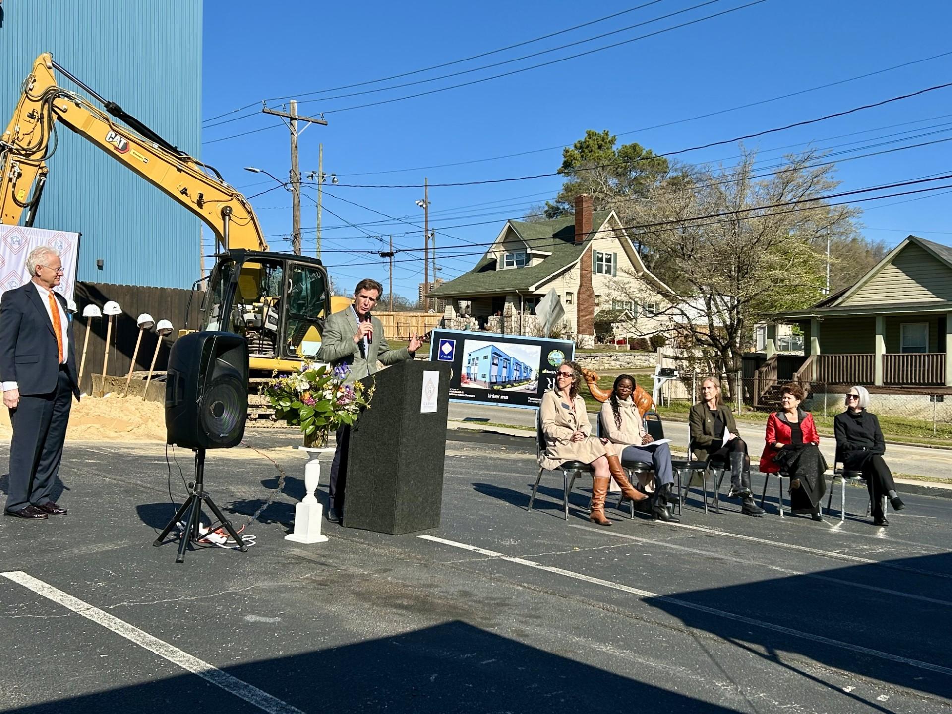 General Contractor | Robert Roberts Image