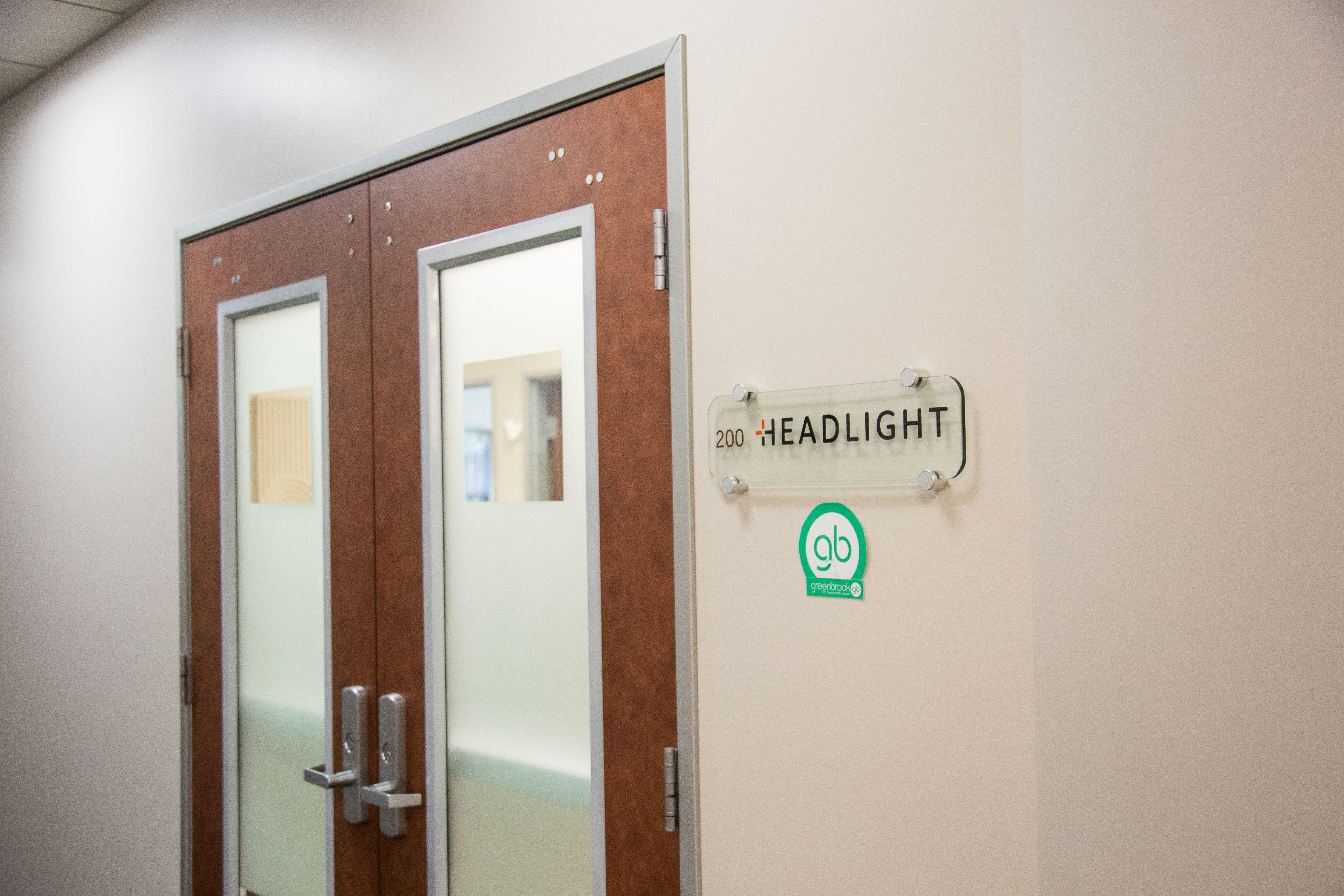 Headlight Therapists and Psychiatric Services Wasilla Image