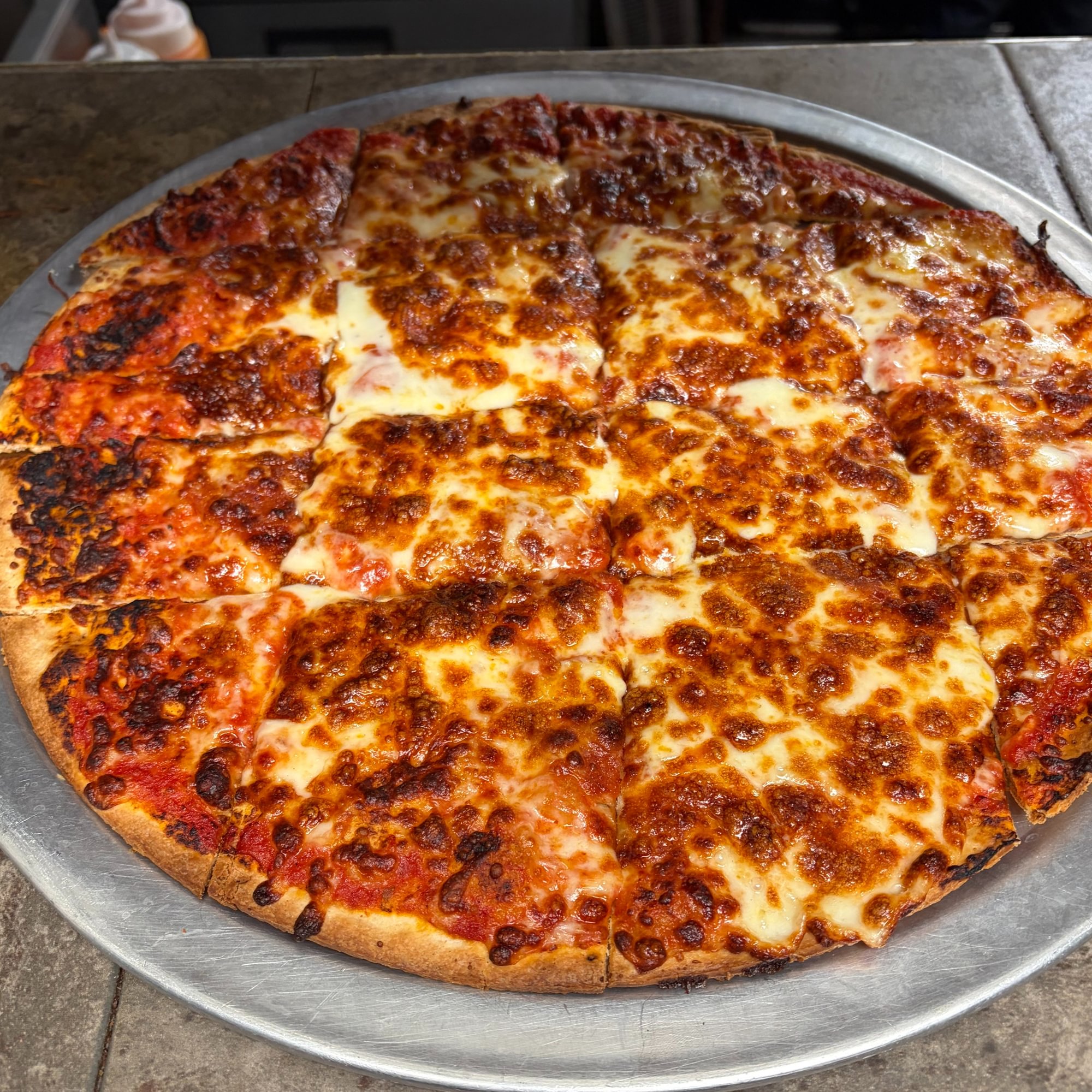 14" Pepperoni Pizza
