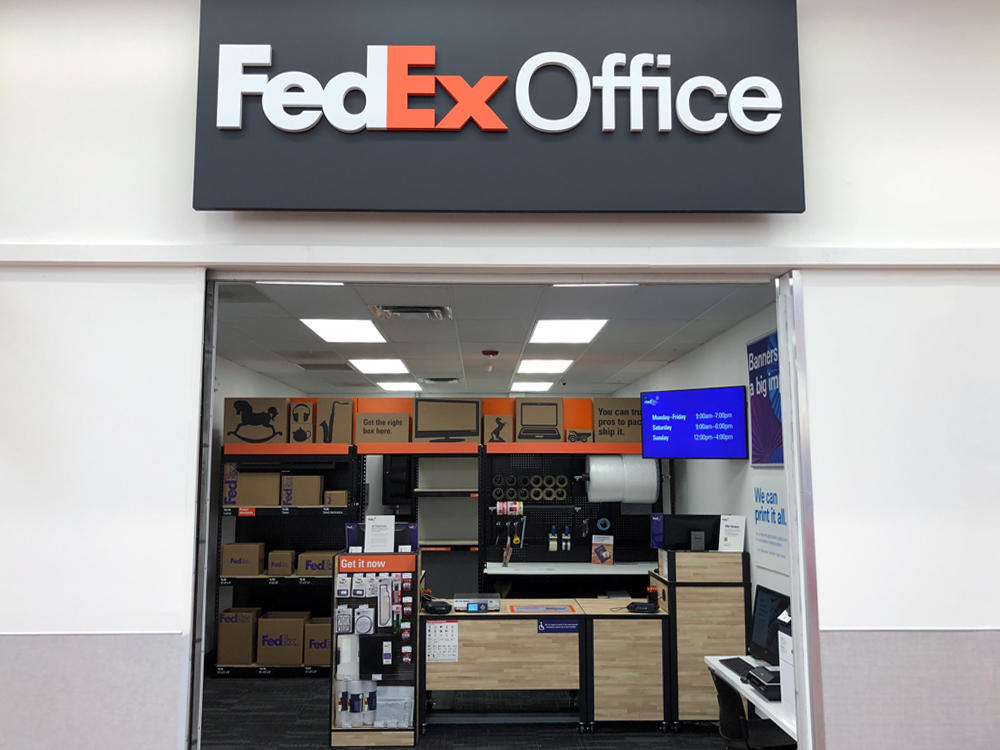 FedEx Office Print & Ship Center Photo