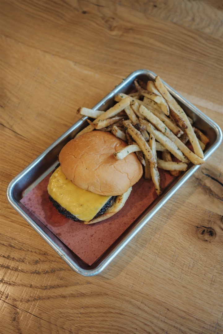 Kids Cheeseburger & Fries