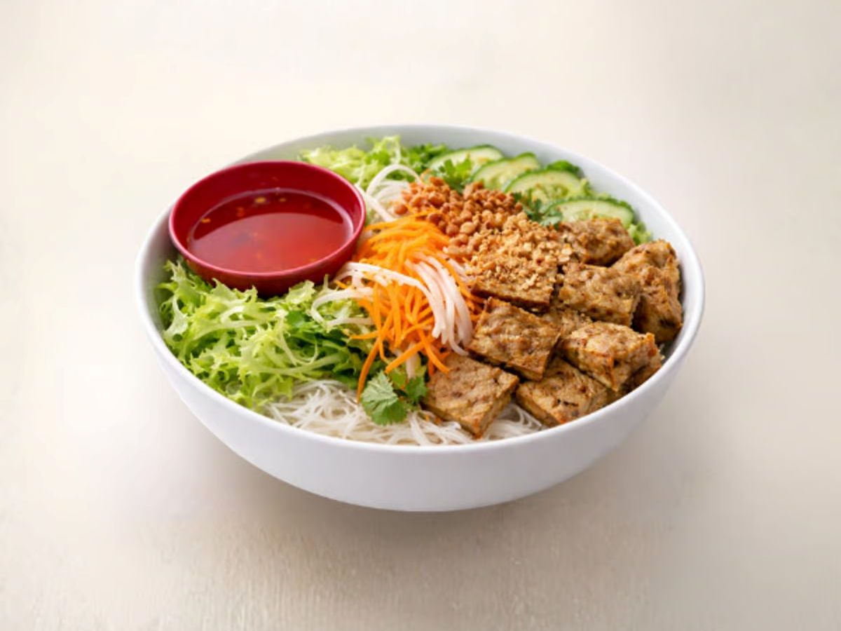 27 Tofu Noodle Salad