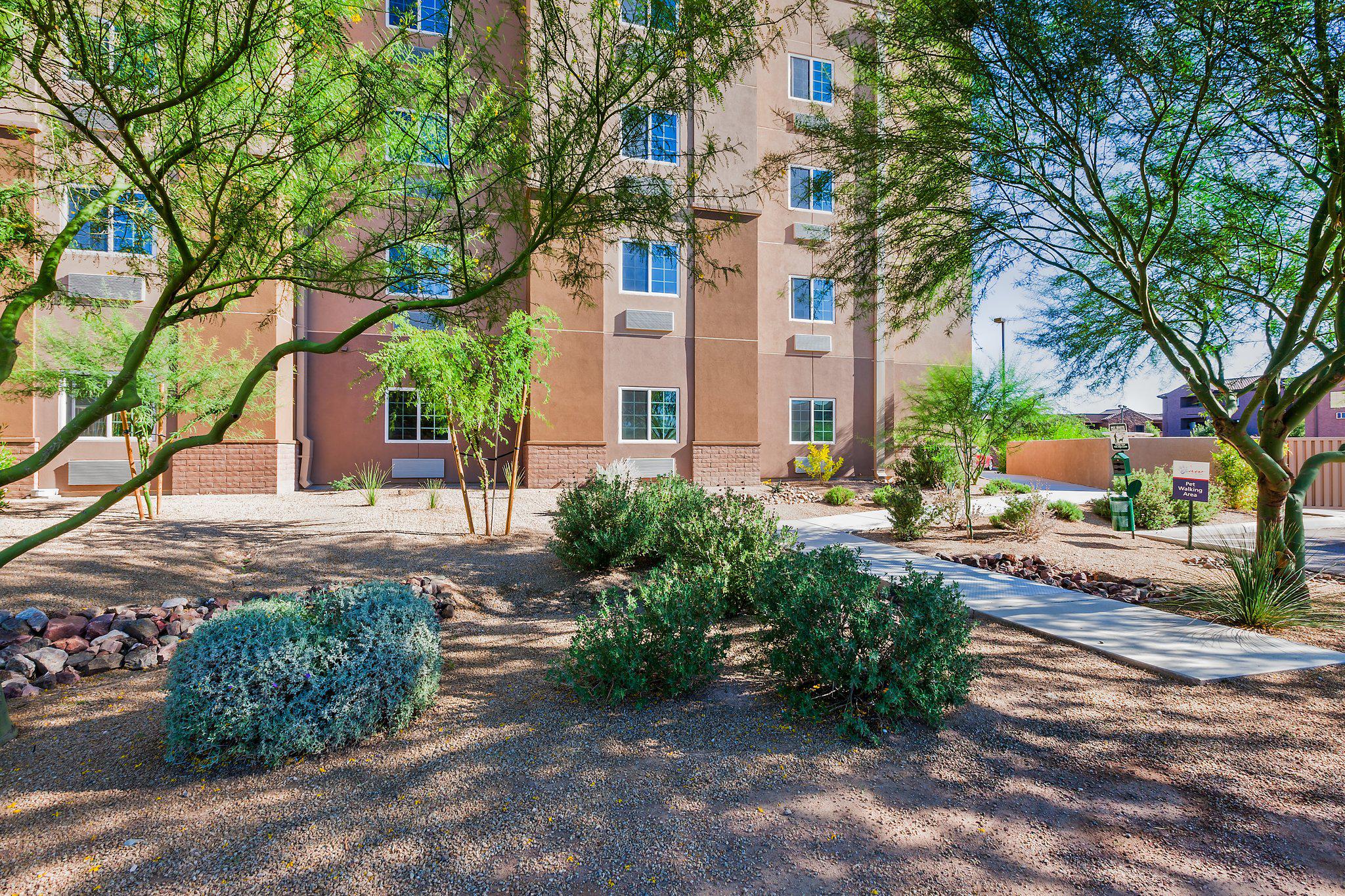 Candlewood Suites Tucson Photo