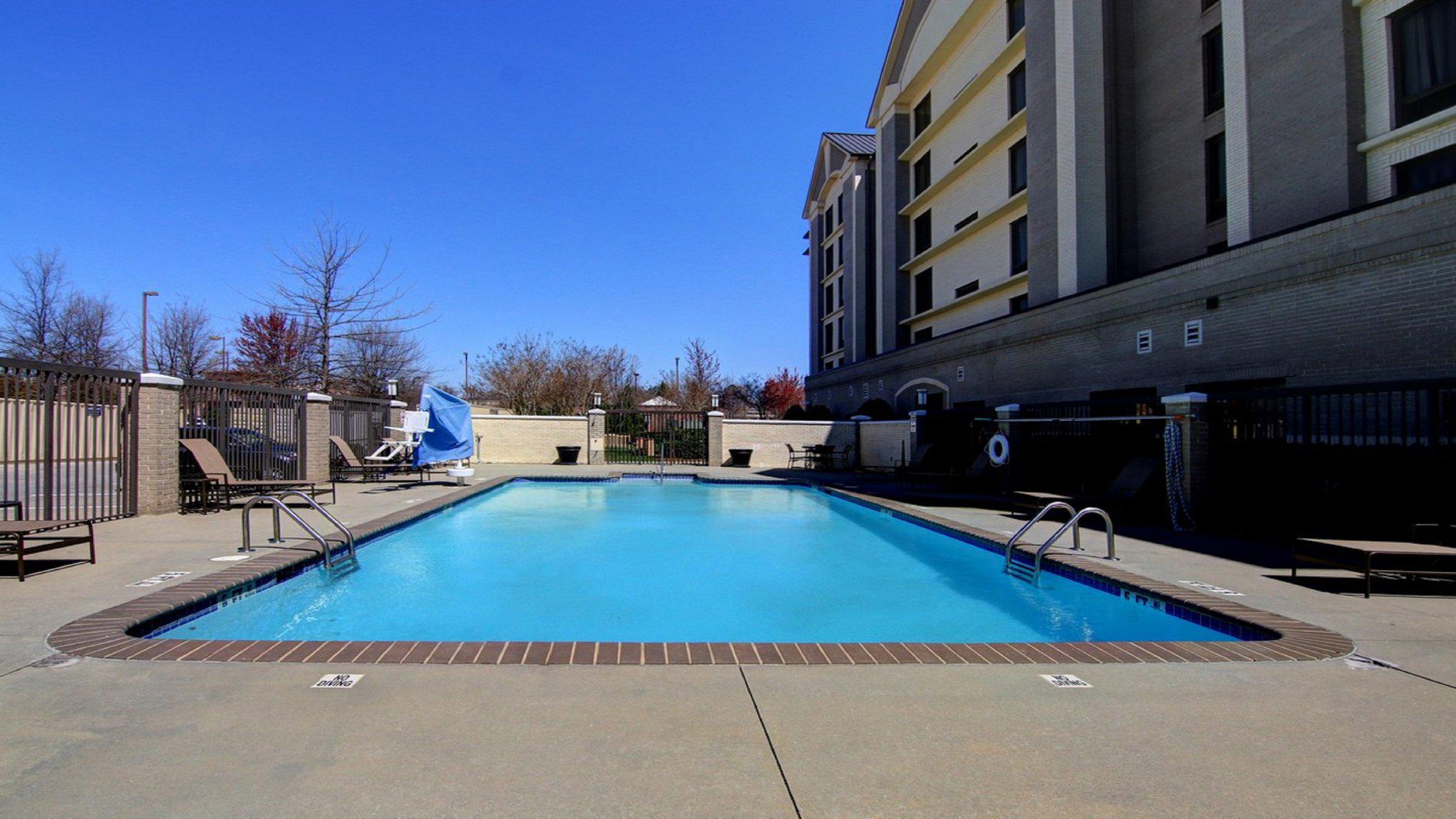 Holiday Inn Express & Suites Alpharetta - Windward Parkway Photo