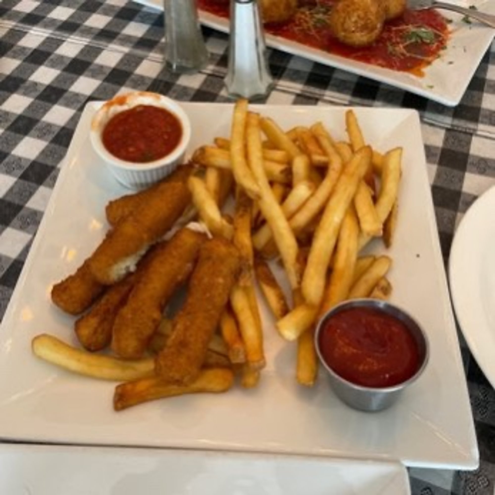 Mozzarella Sticks