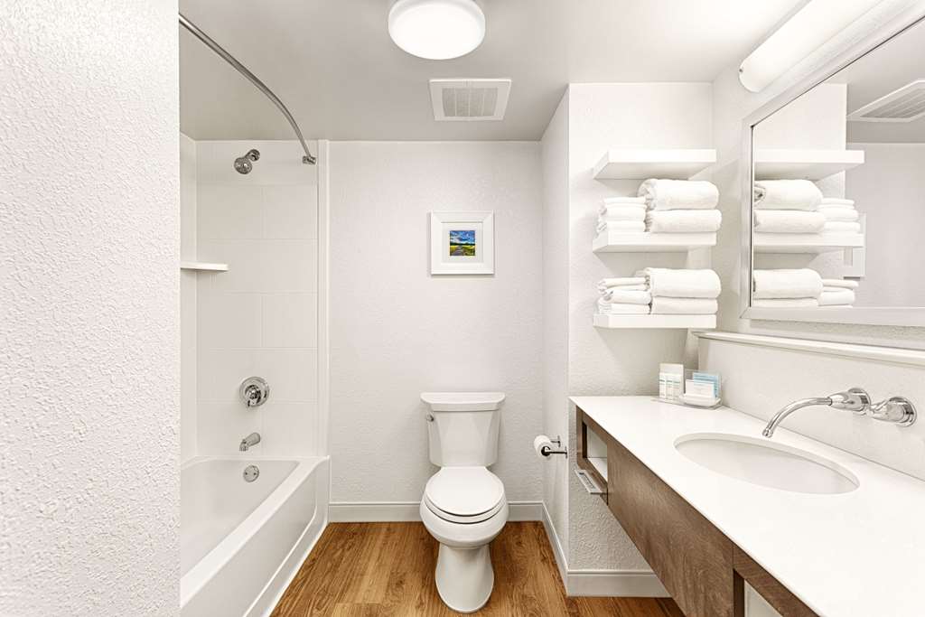 Hampton Inn Pawley's Island Image