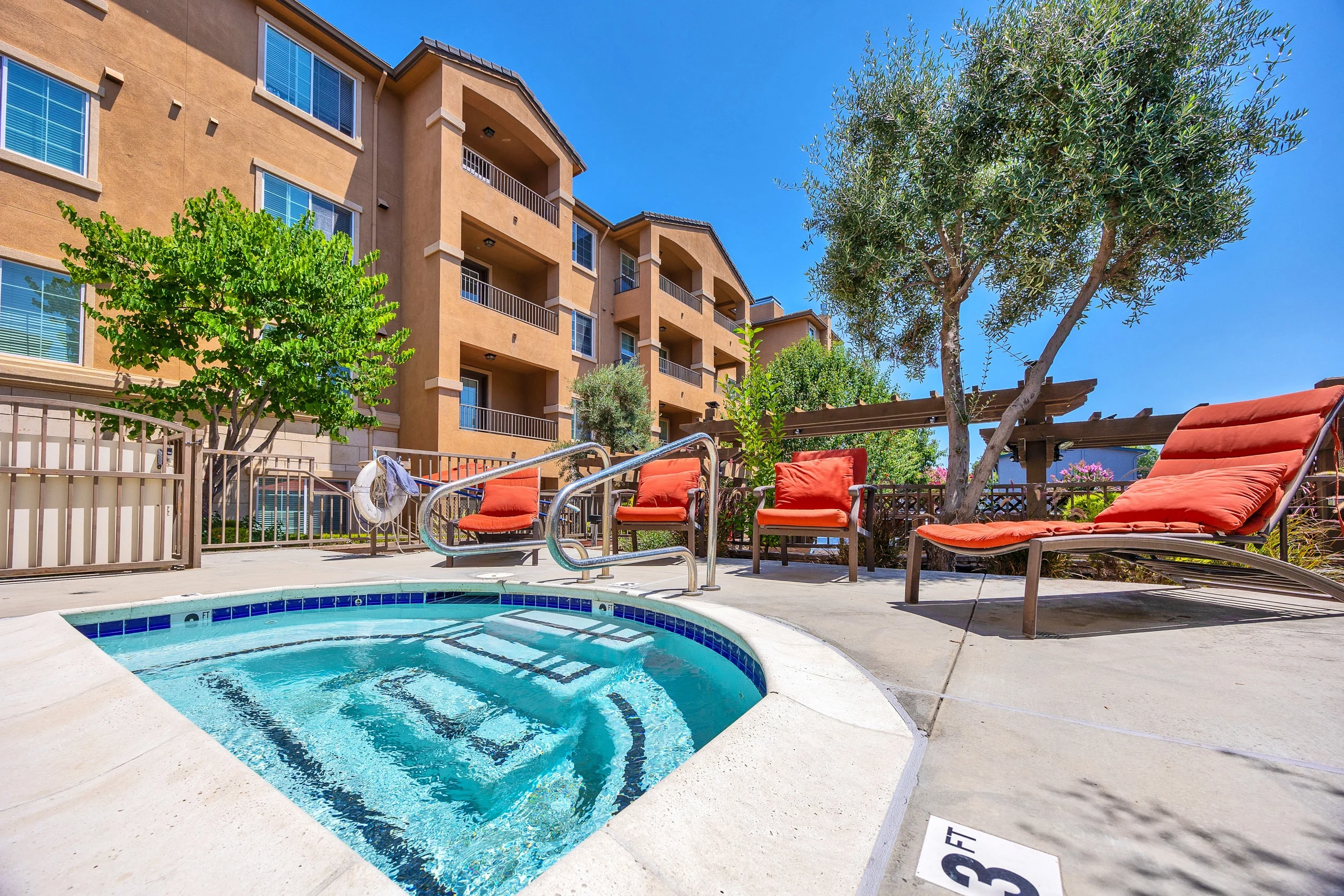 Aviara Apartments