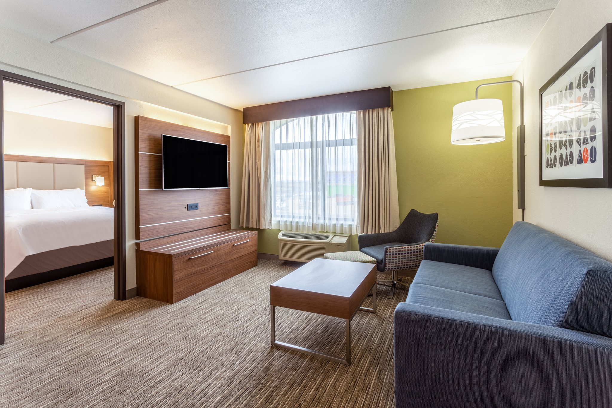 Holiday Inn Express & Suites Cedar Falls - Waterloo by IHG Image