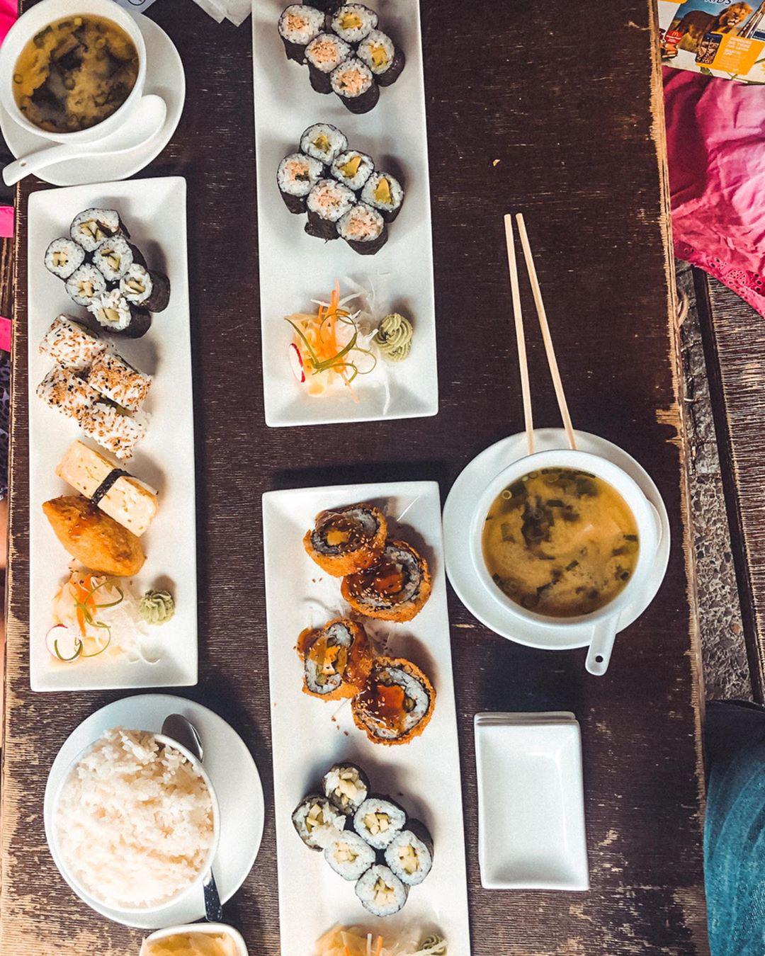 Bilder iiu - asian fusion food