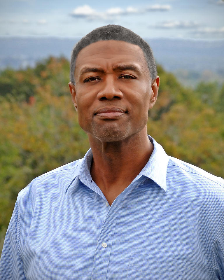Lee Holmes, Jr.: Allstate Insurance