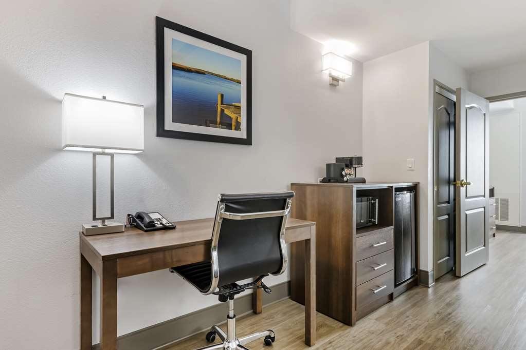 Best Western Plus First Coast Inn & Suites Image