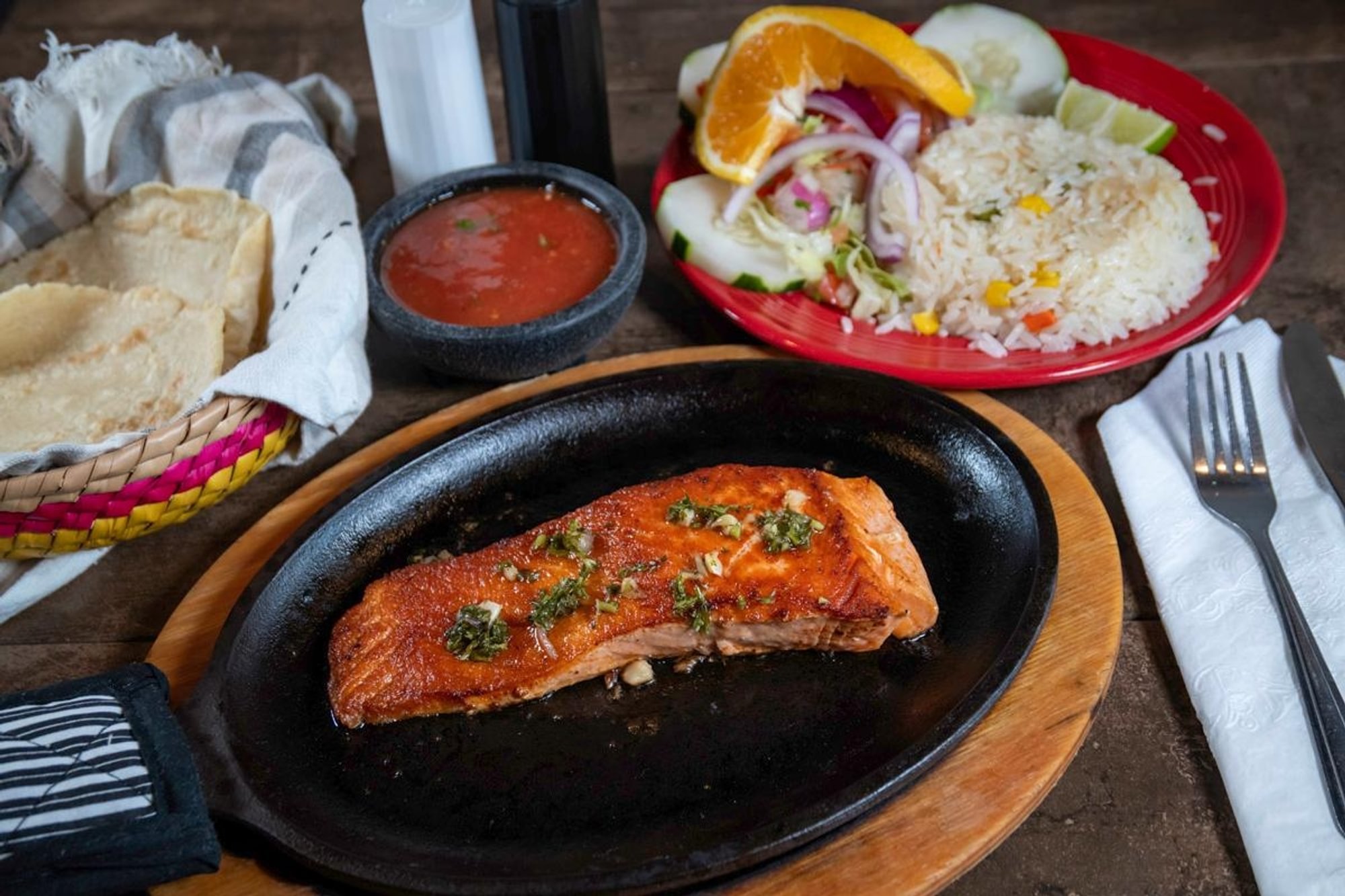 Salmon A La Cazuela