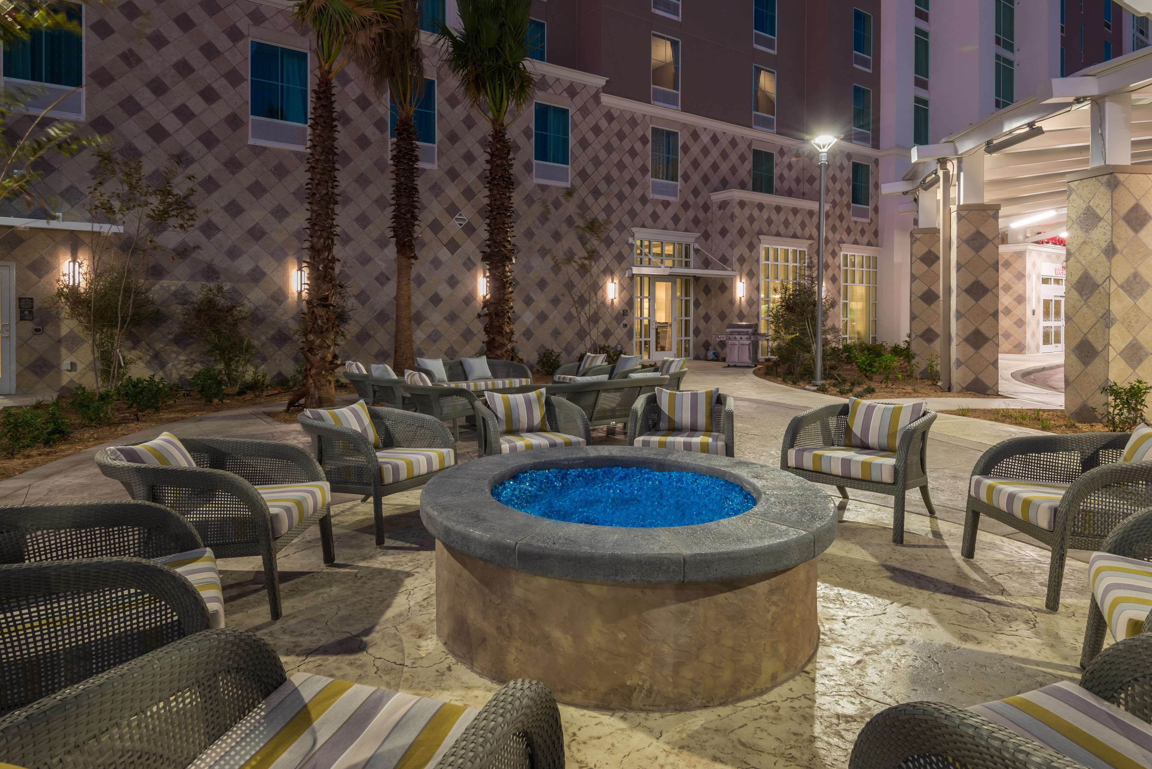 Hampton Inn & Suites Tampa Airport Avion Park Westshore Photo