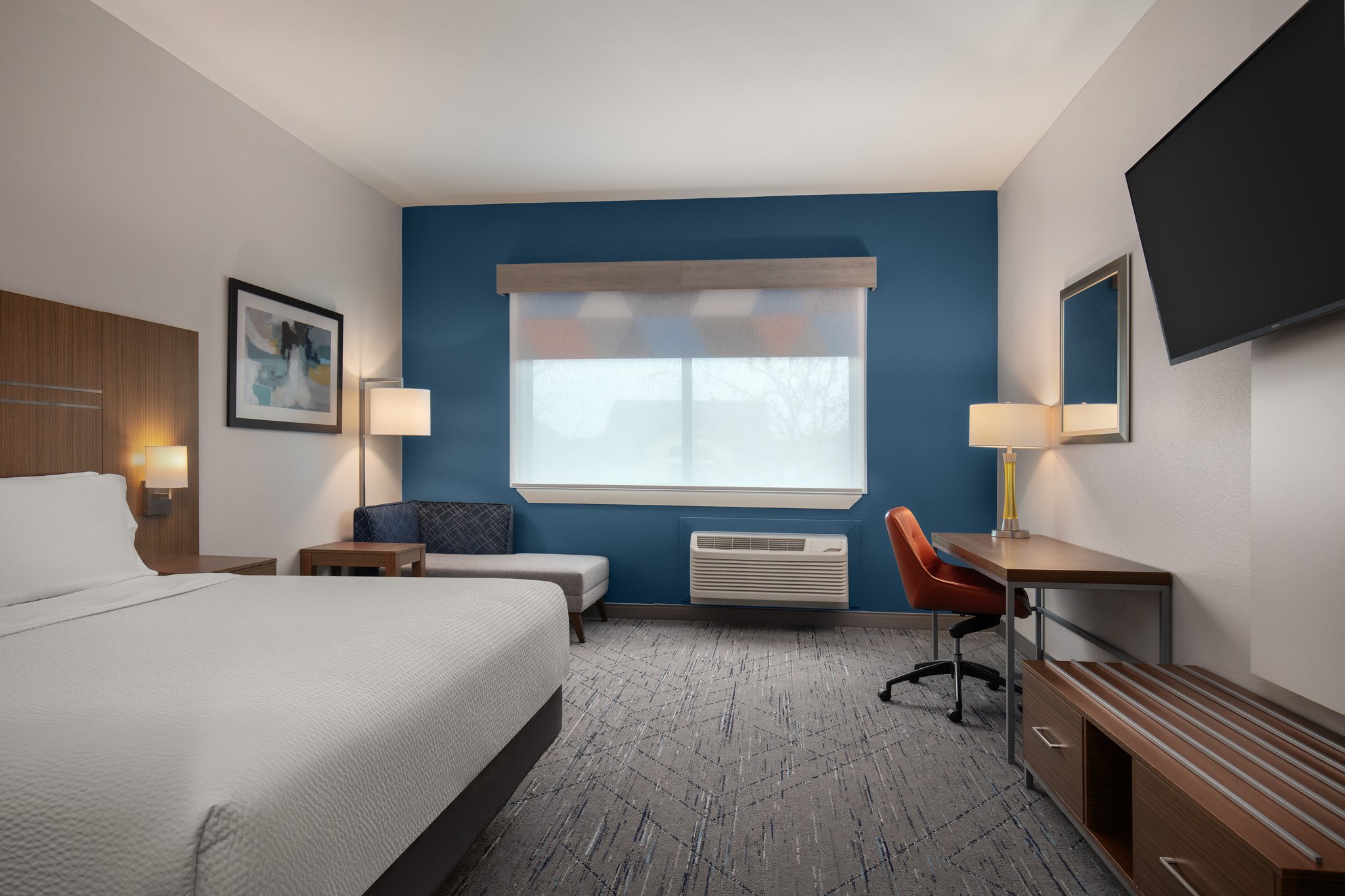 Holiday Inn Express & Suites Dripping Springs - Austin Area by IHG Image