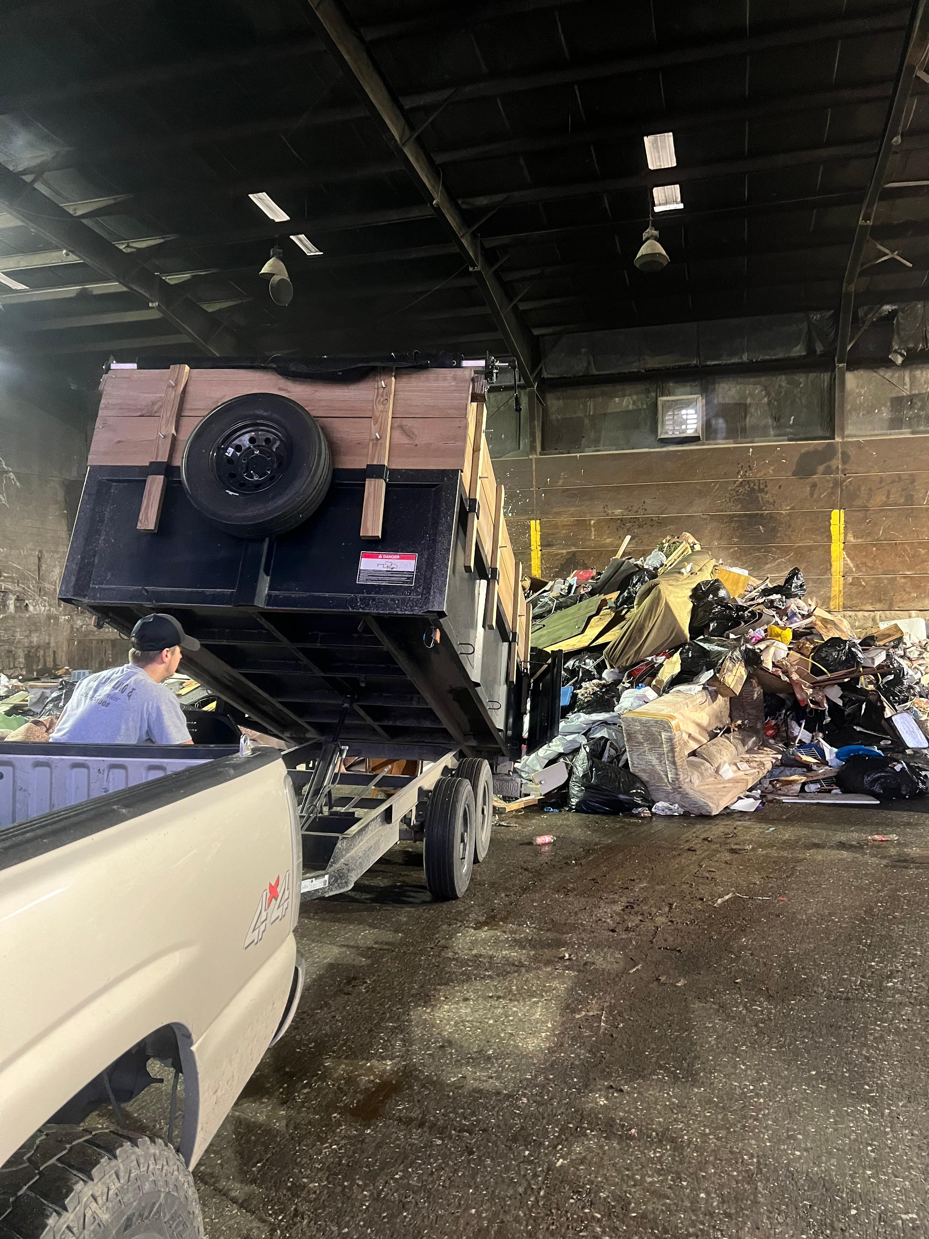 Tyler's Hauling and Removal Services LLC Image