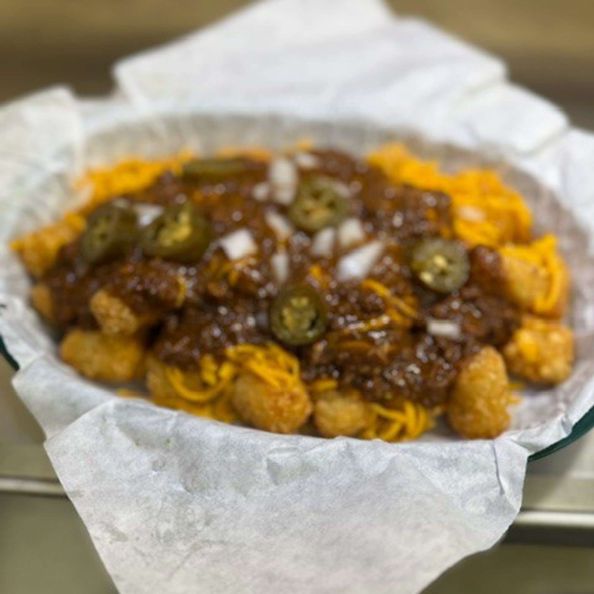 CHILI CHEESE TOTTS