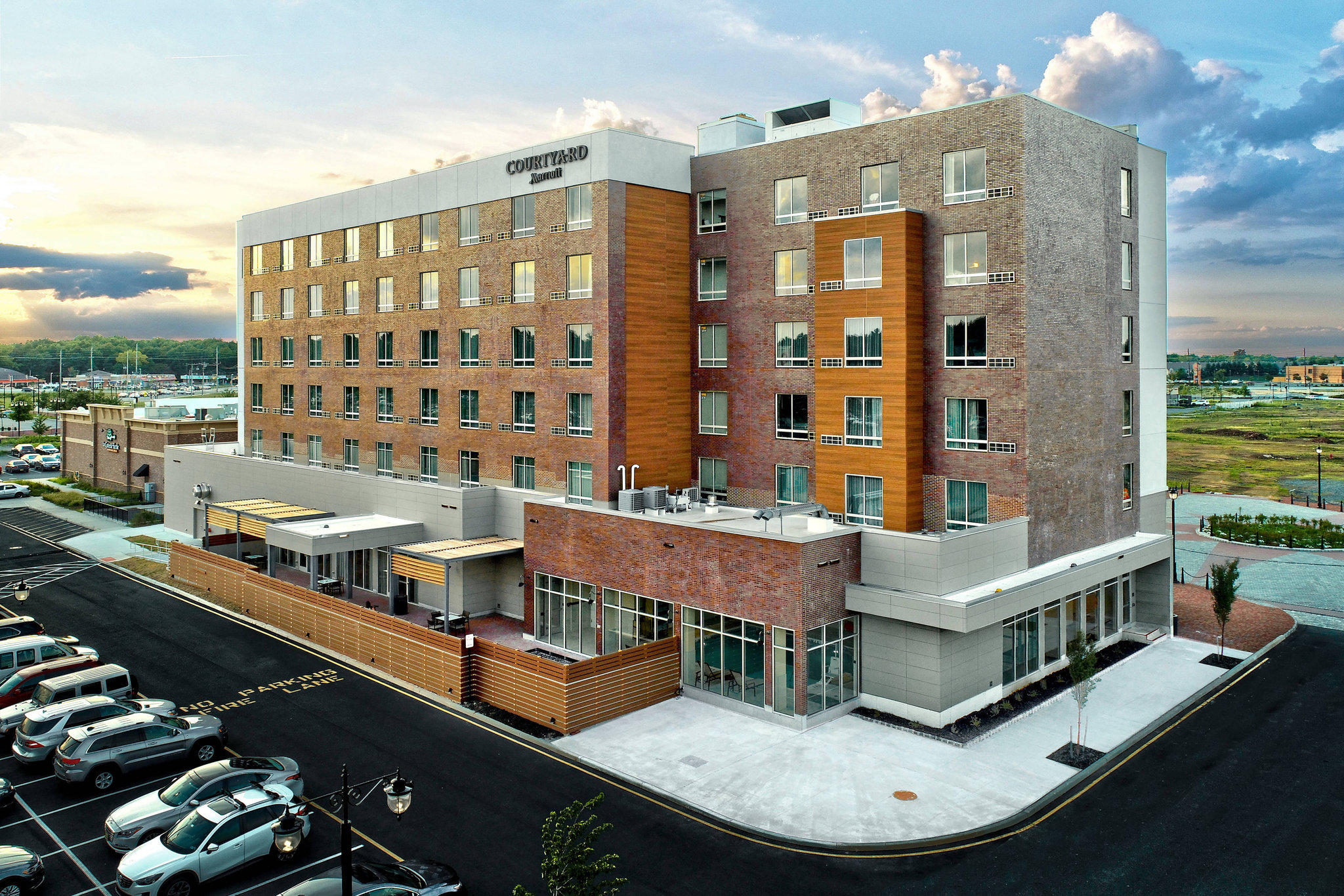 Courtyard by Marriott North Brunswick Photo