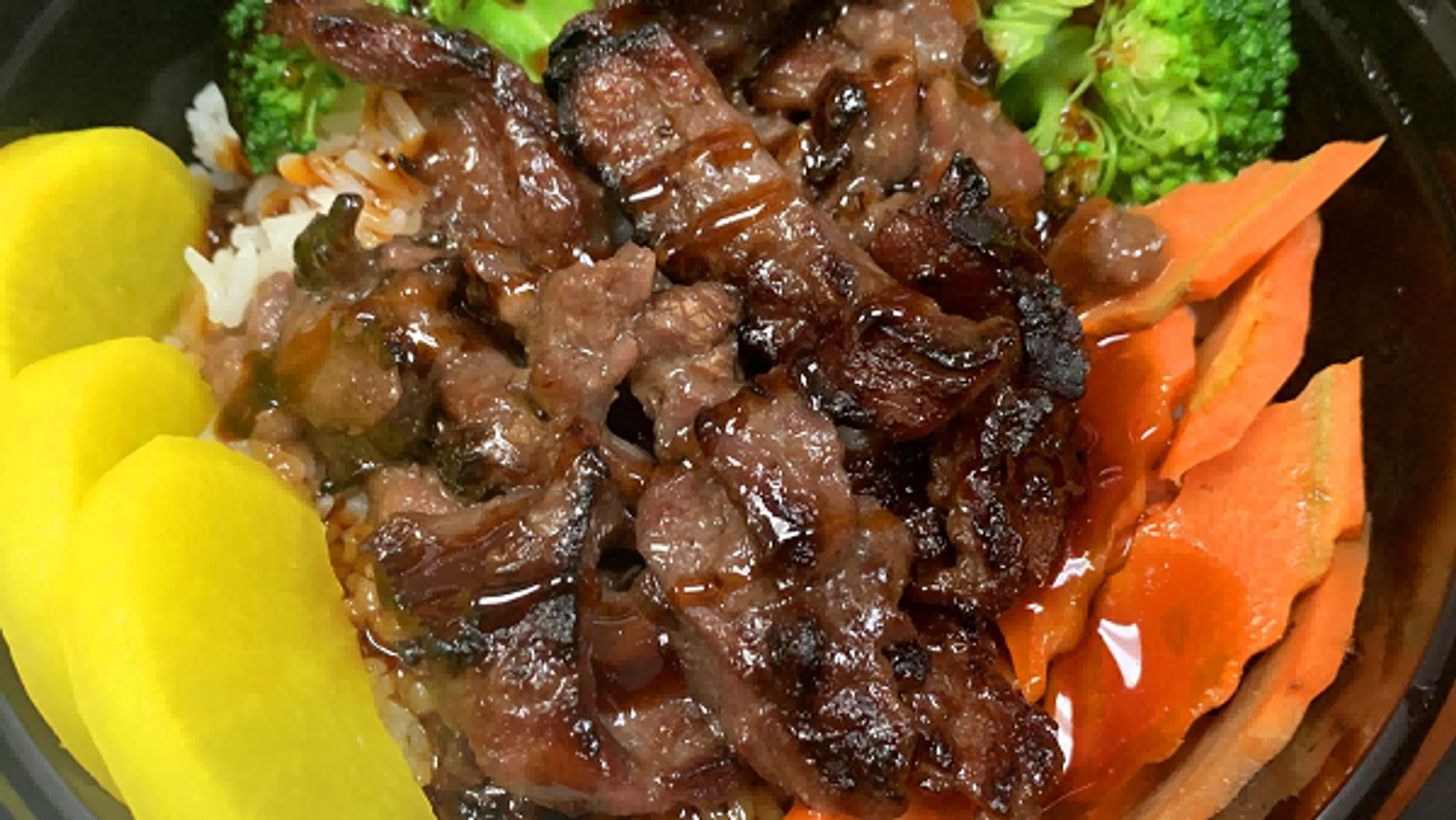 BBQ Kalbi Beef with Korean Sauce Bowl