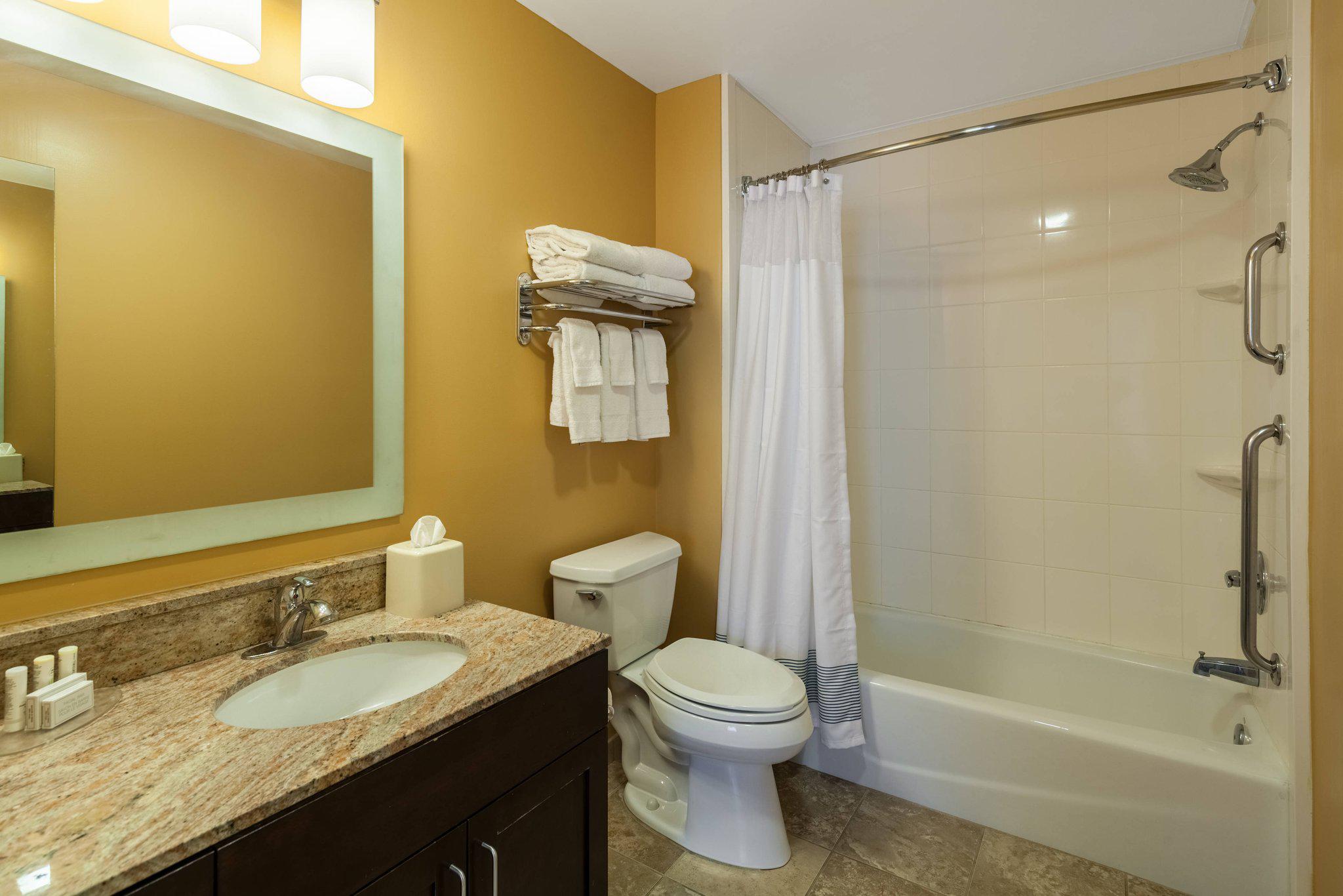 TownePlace Suites by Marriott Jacksonville Butler Boulevard Photo