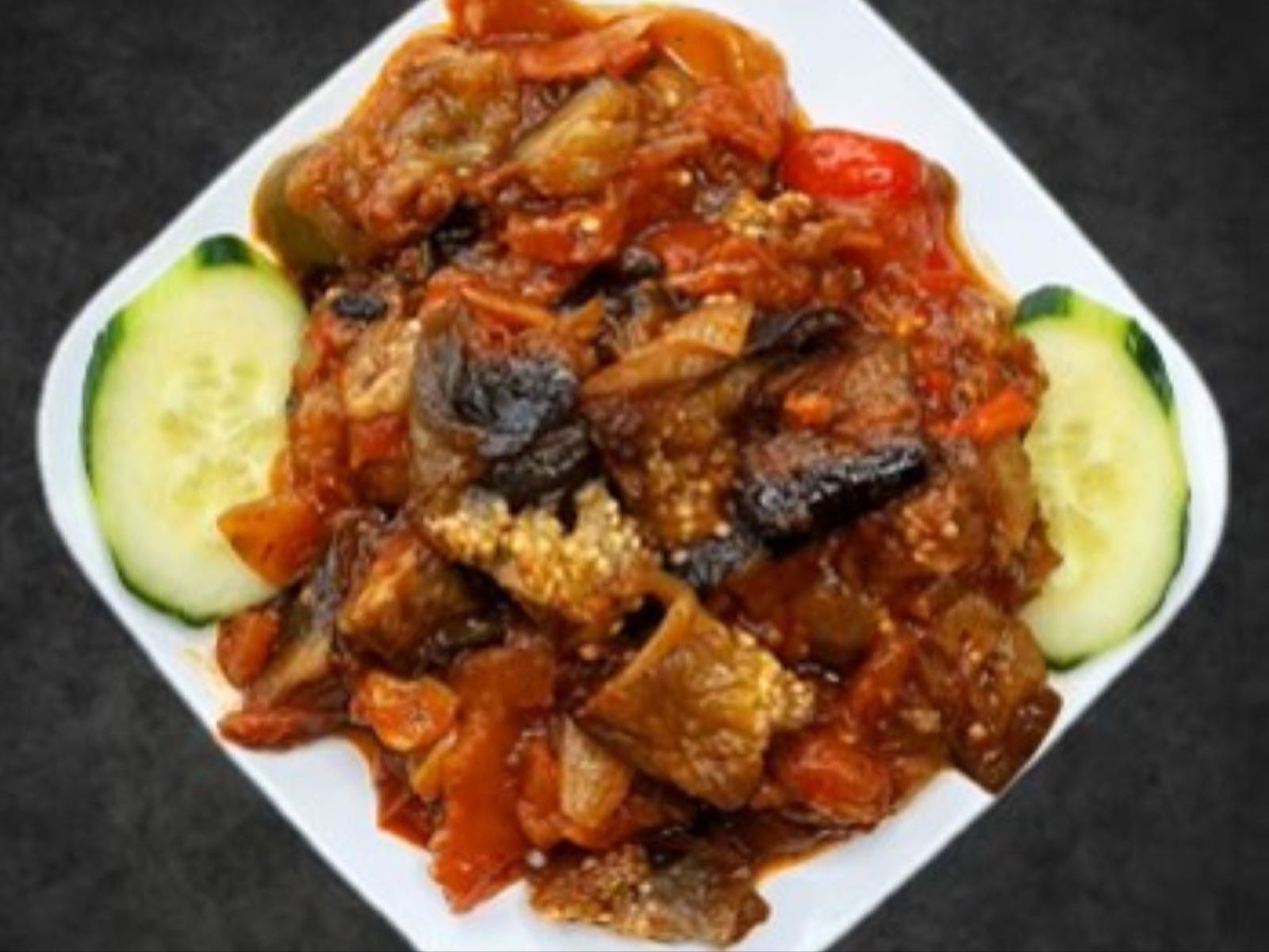 Eggplant W/ Tomato Sauce 1\2 LB