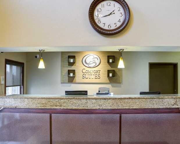 Images Comfort Suites