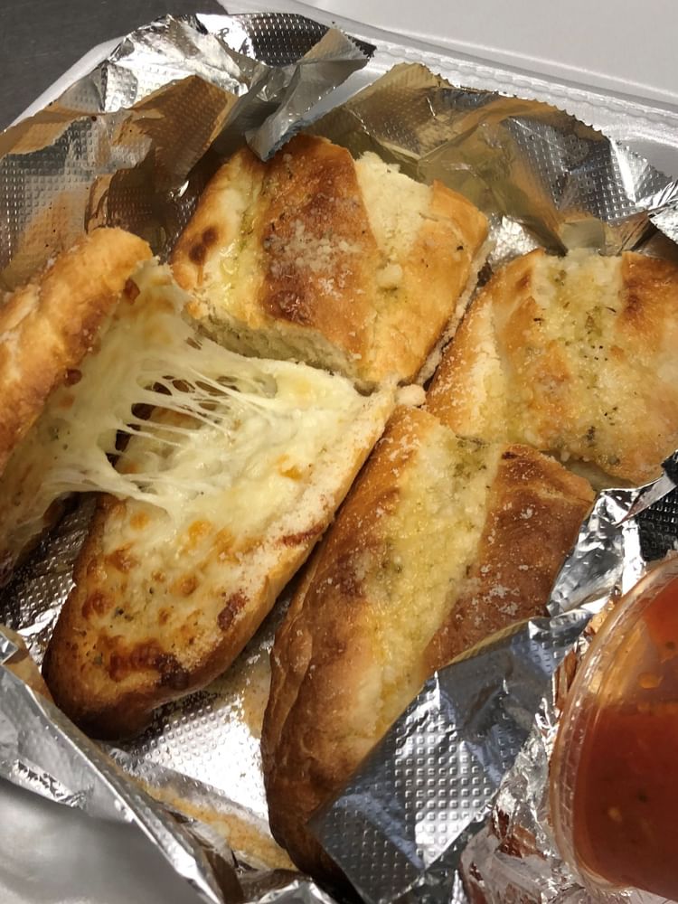 Garlic bread with cheese