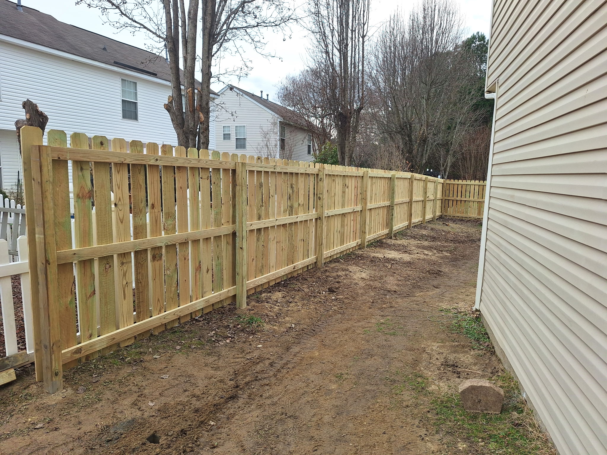 B Line Fencing & Services Image
