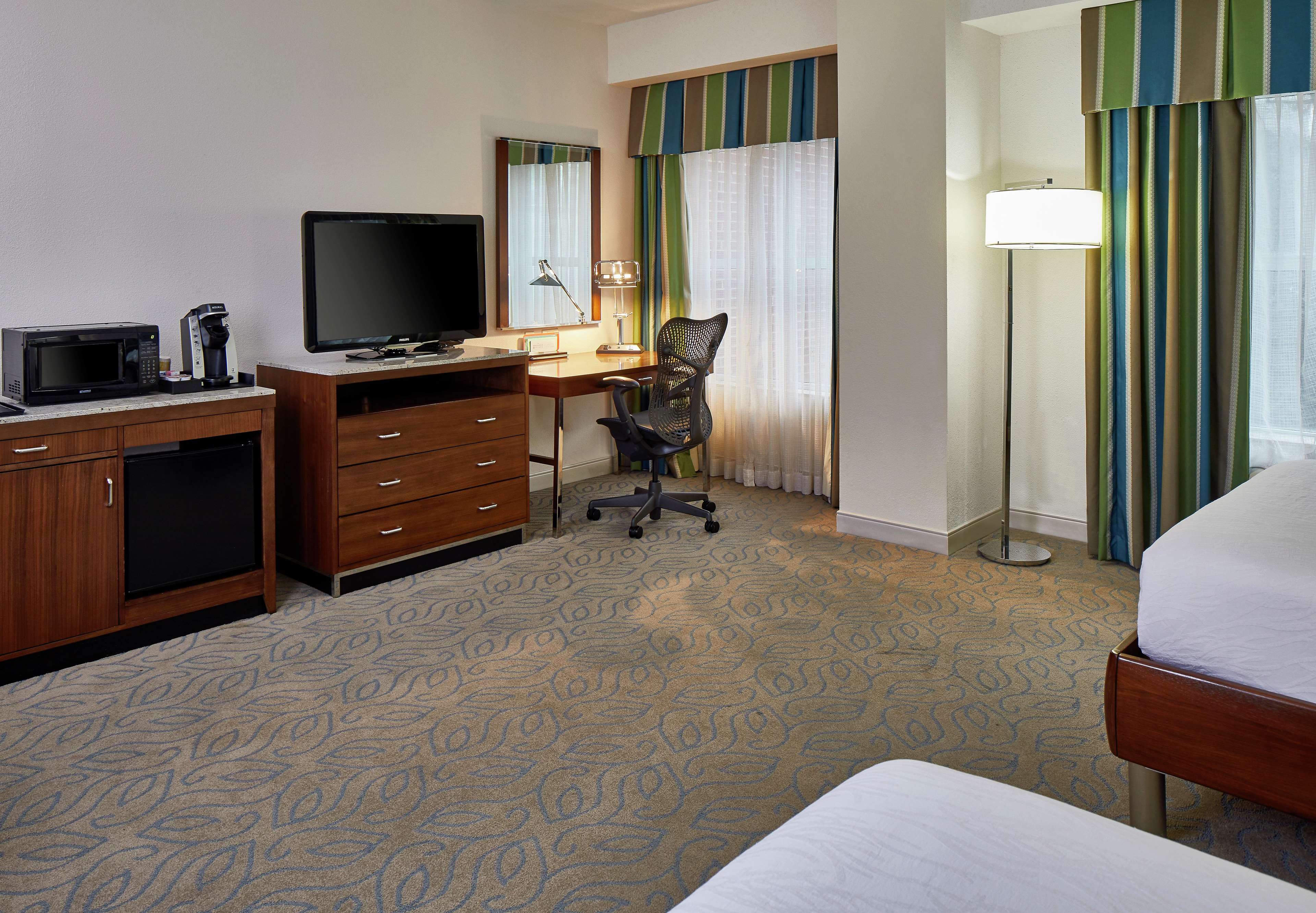 Hilton Garden Inn Atlanta Midtown Photo