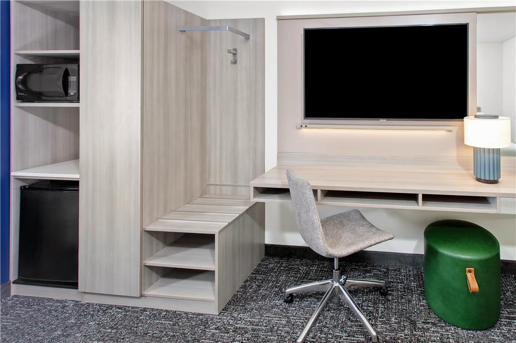 Spark by Hilton Rochester South Image