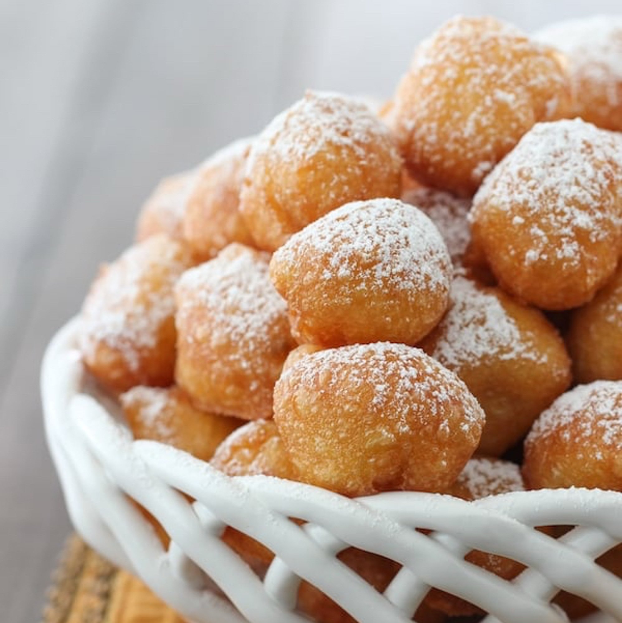 Zeppoles