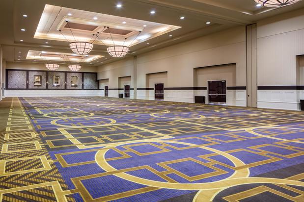Images Sheraton Overland Park Hotel at the Convention Center