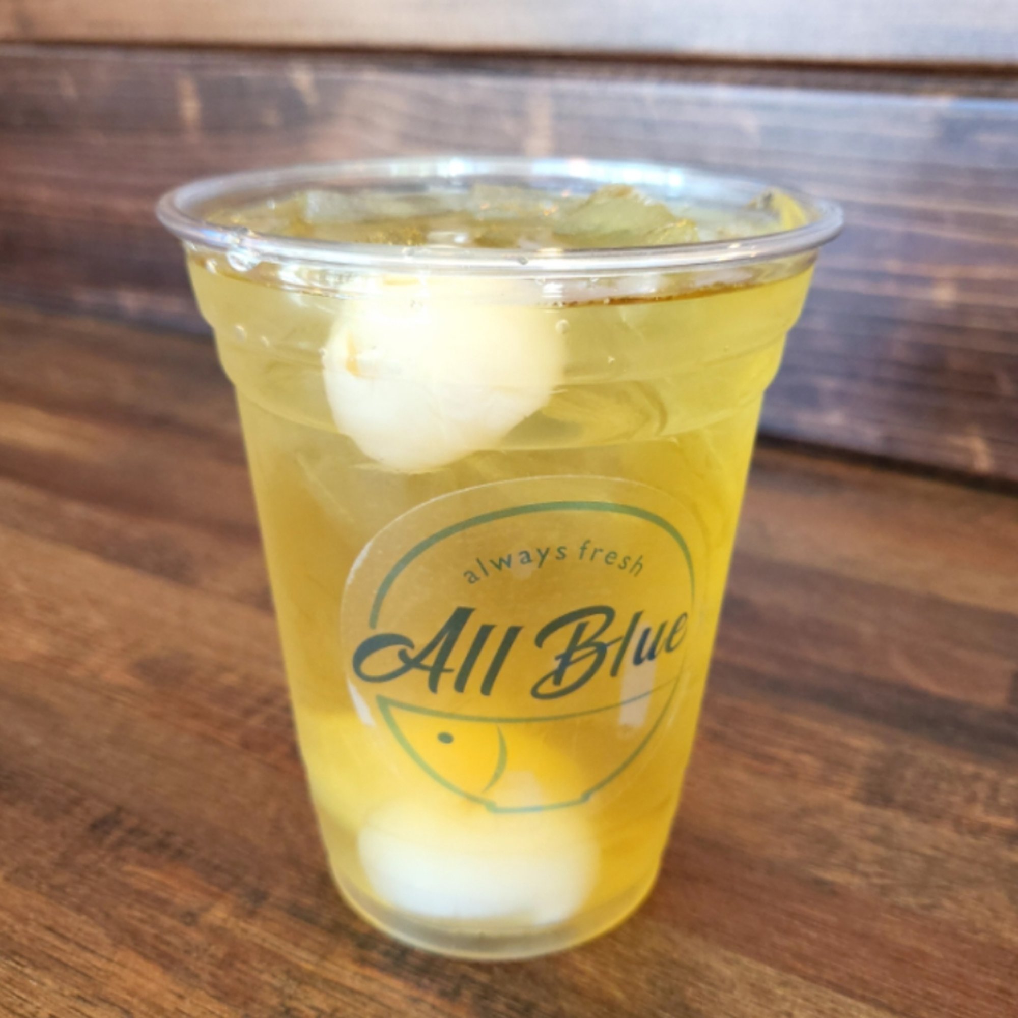 Lychee iced green tea