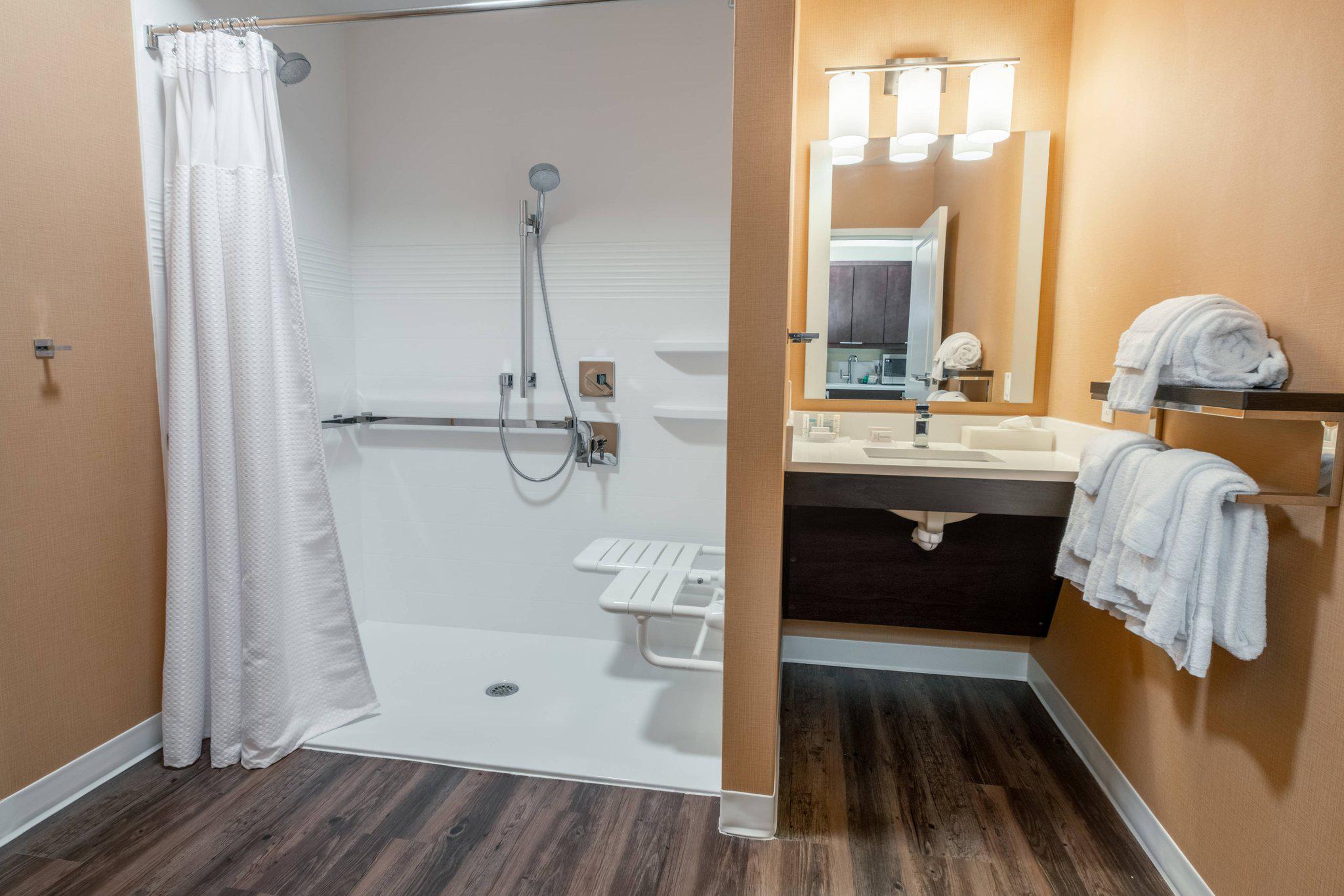 TownePlace Suites by Marriott Toledo Oregon Photo