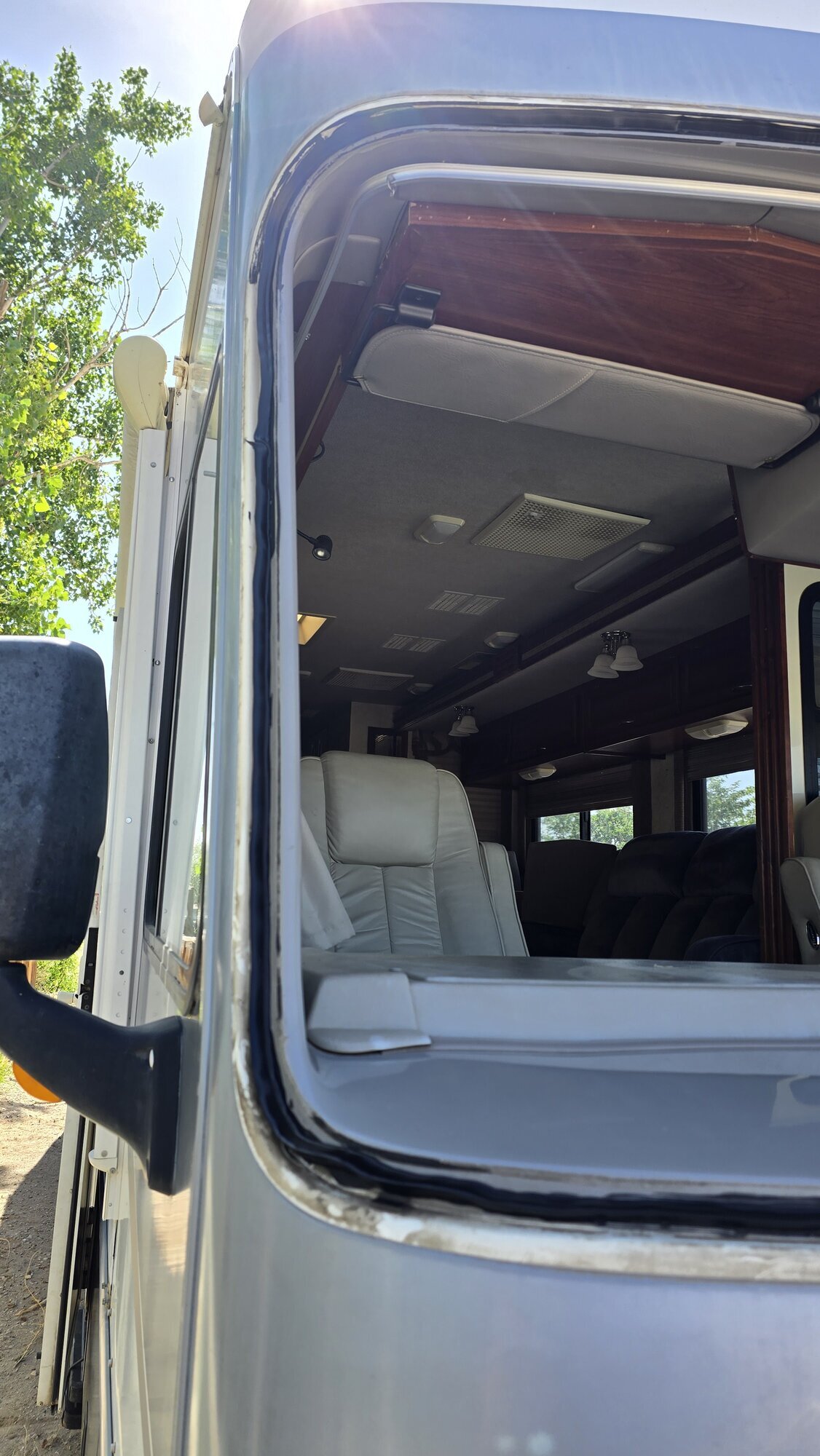 Precision RV Glass LLC Image