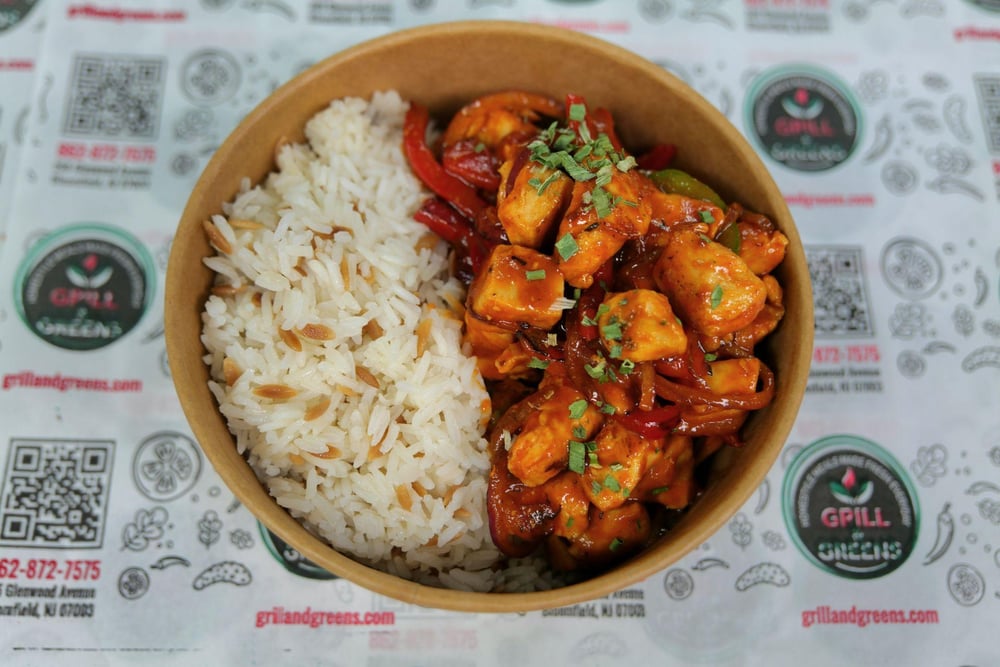 Sriracha Chicken with Rice