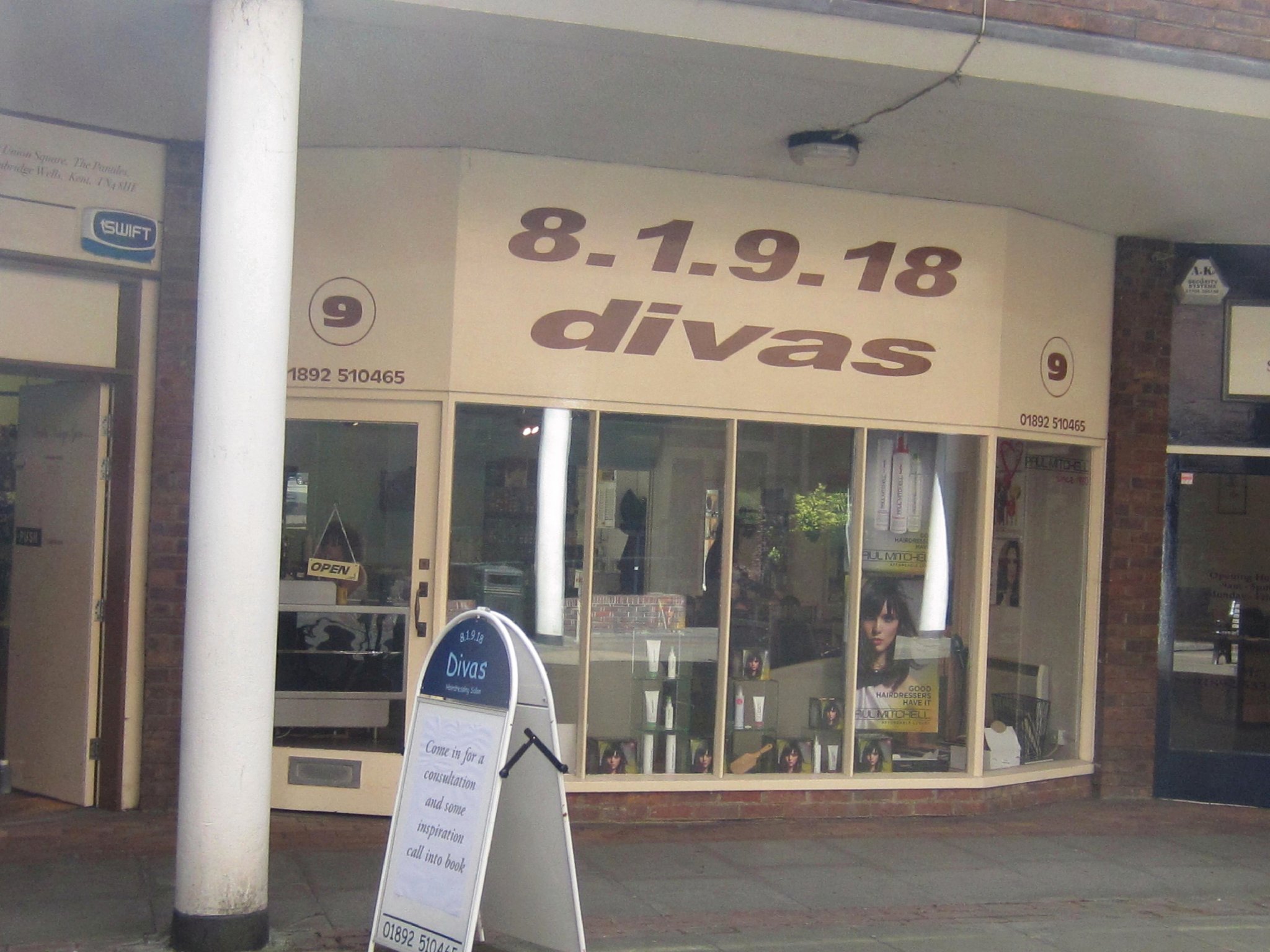 Divas Hair Salon Hairdressers (ladies) in Tunbridge Wells TN2 5QJ