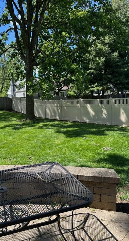 Top Rail Fence Naperville Image