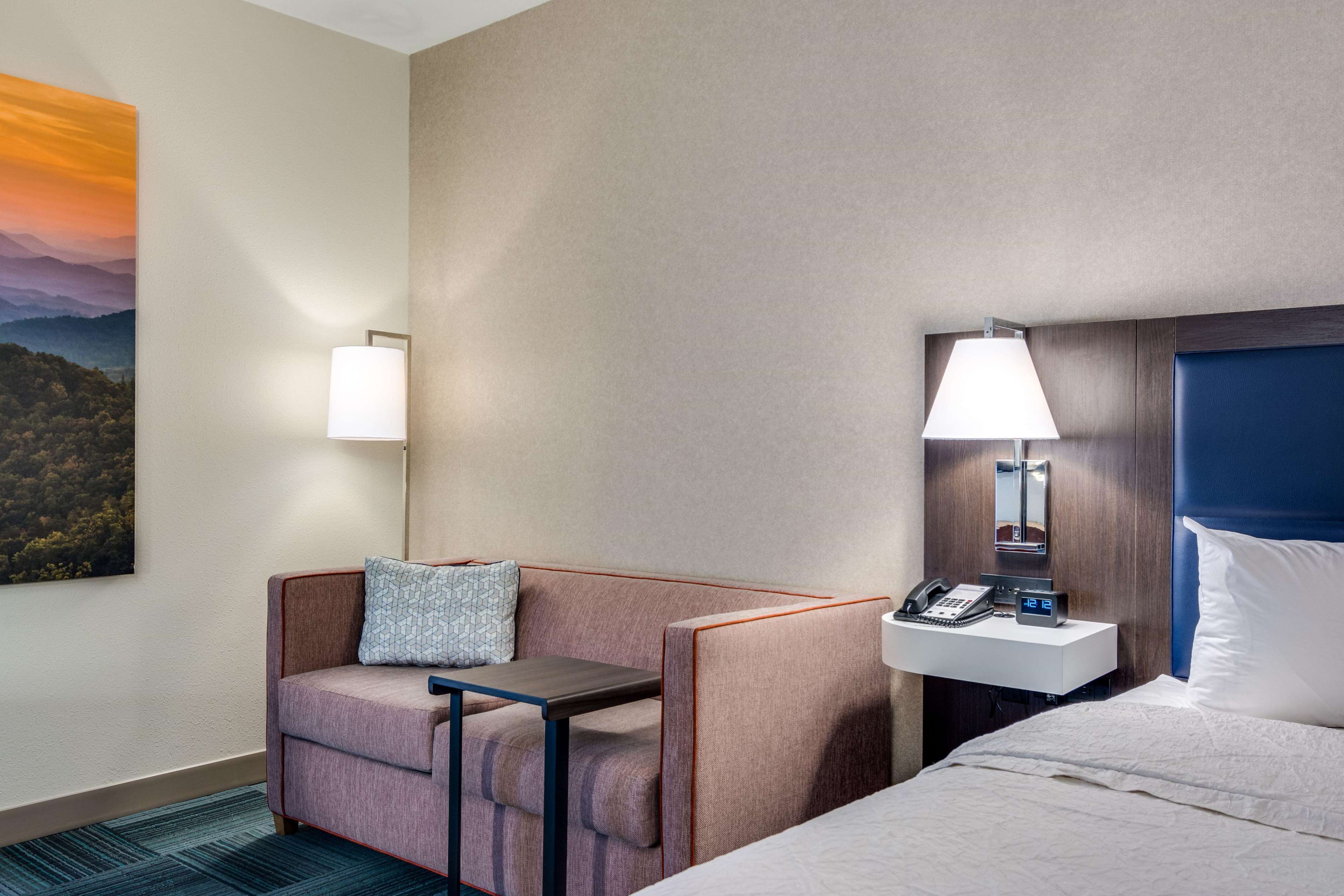 Hampton Inn Johnson City Photo