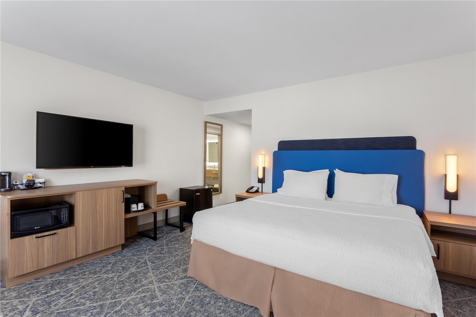 Hampton Inn & Suites Chicago Deer Park Image